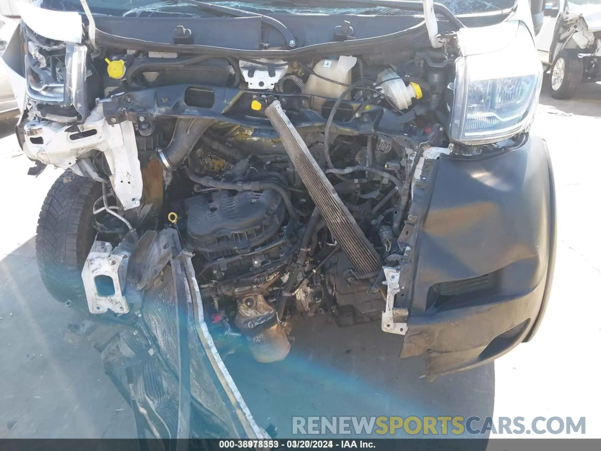 6 fotografías del automóvil dañado 3C6TRVDG2KE506177 RAM PROMASTER 2500 2019