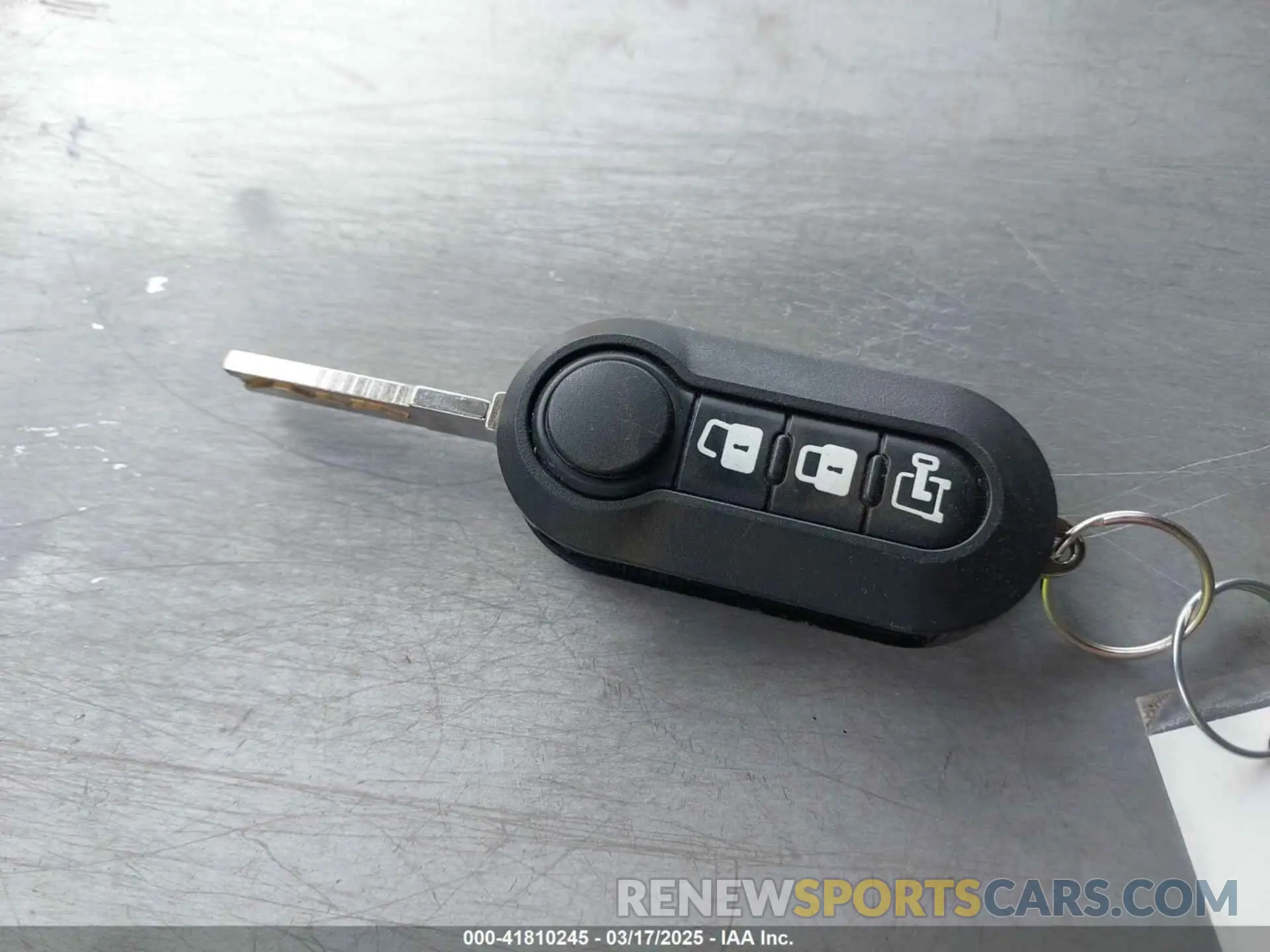 11 fotografías del automóvil dañado 3C6TRVDG2KE519155 RAM PROMASTER 2500 2019