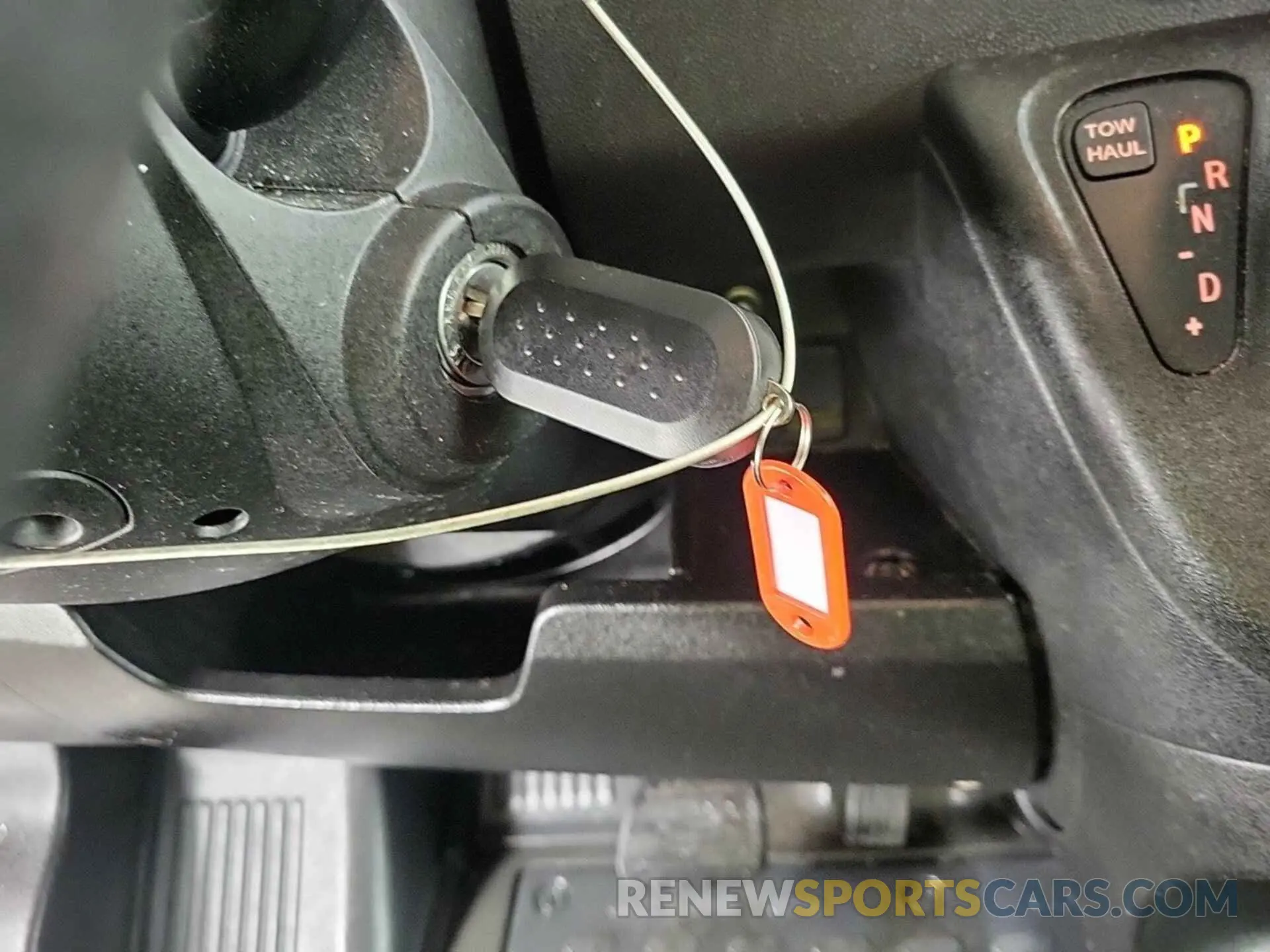 2 fotografías del automóvil dañado 3C6TRVDG3KE501005 RAM PROMASTER 2500 2019
