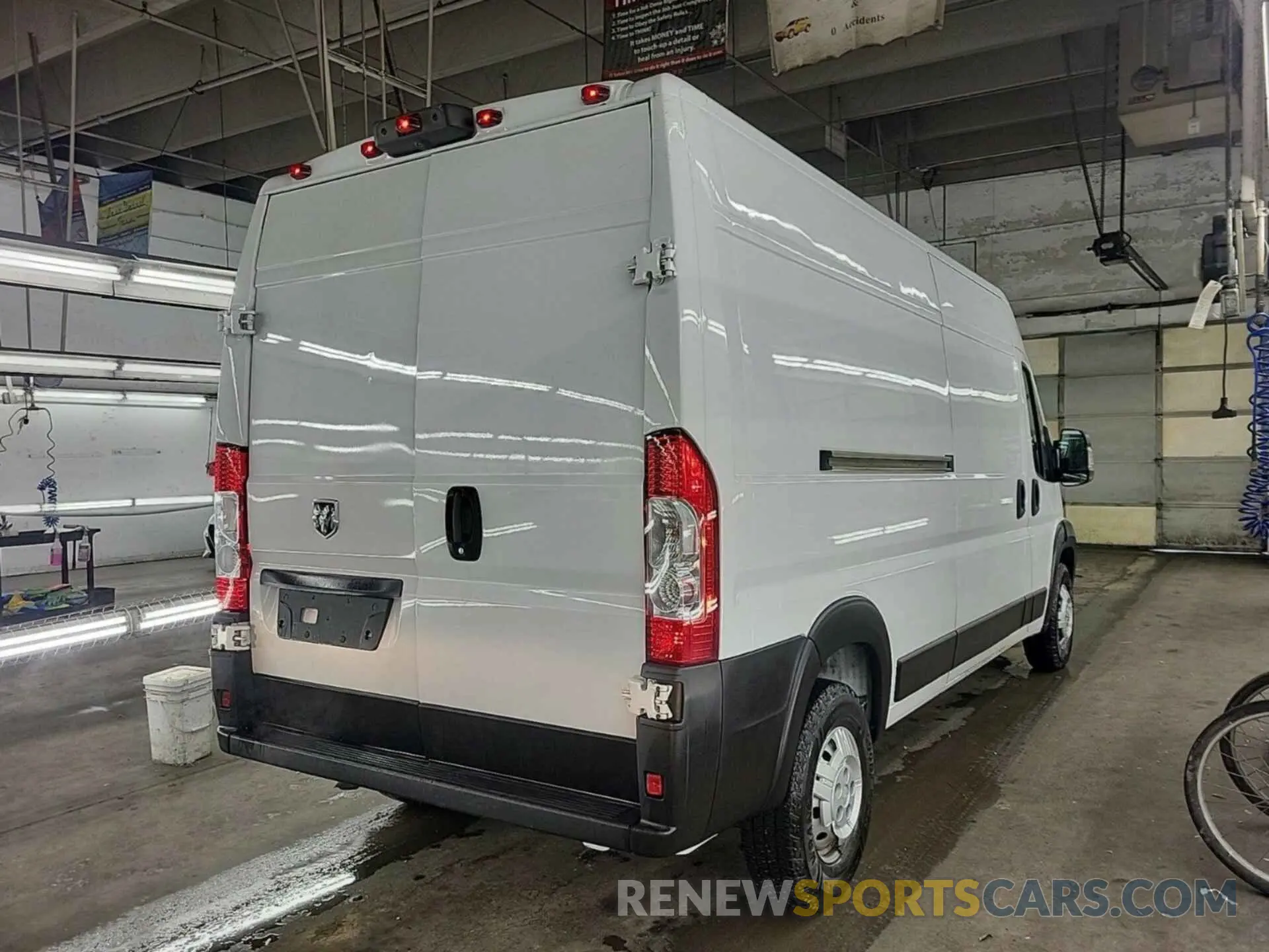 38 fotografías del automóvil dañado 3C6TRVDG3KE501005 RAM PROMASTER 2500 2019
