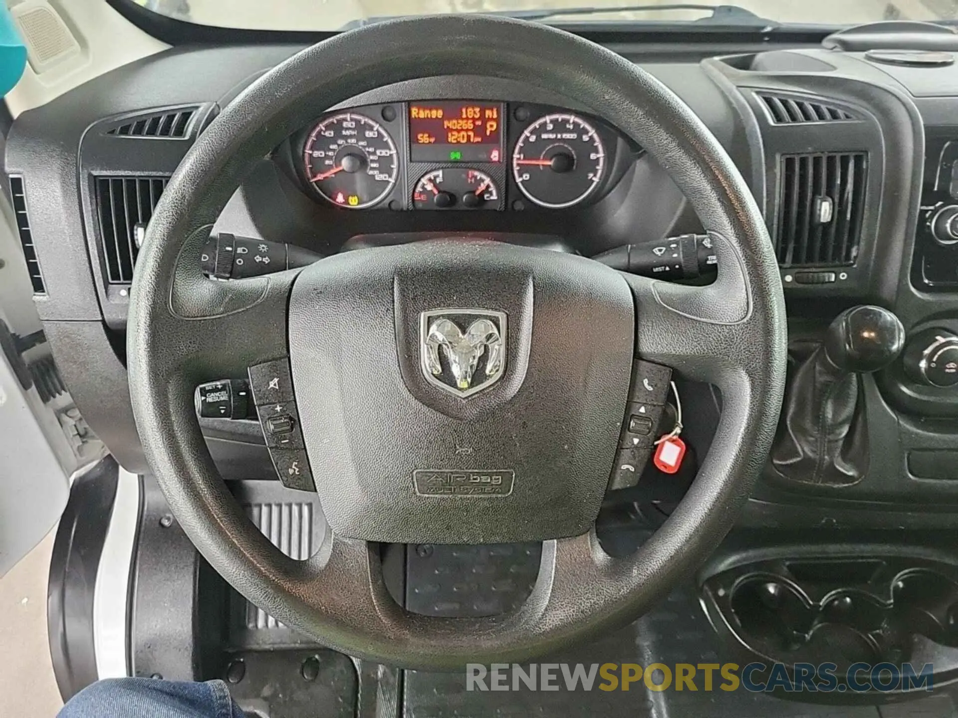 53 fotografías del automóvil dañado 3C6TRVDG3KE501005 RAM PROMASTER 2500 2019