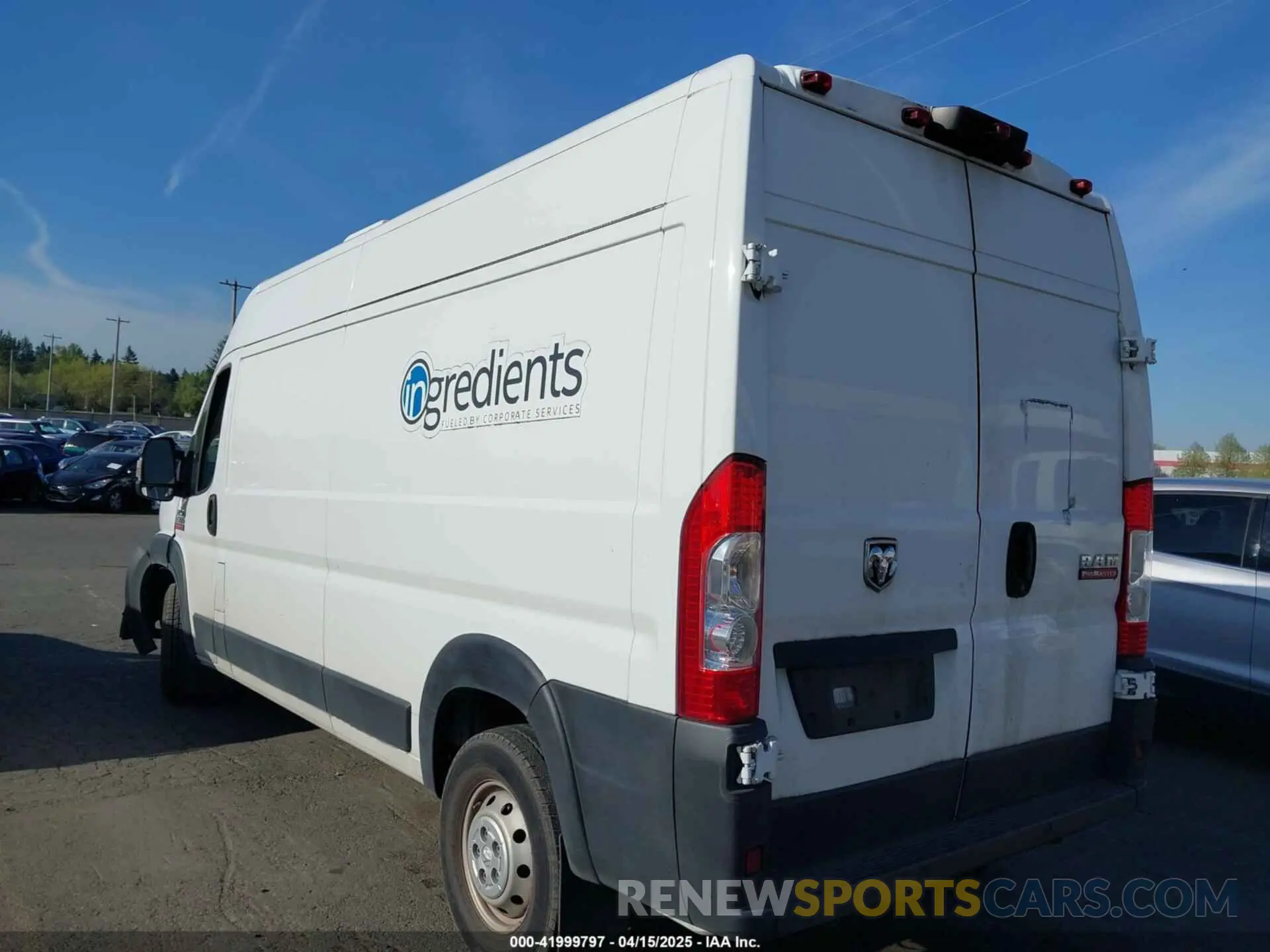 3 fotografías del automóvil dañado 3C6TRVDG7KE503730 RAM PROMASTER 2500 2019