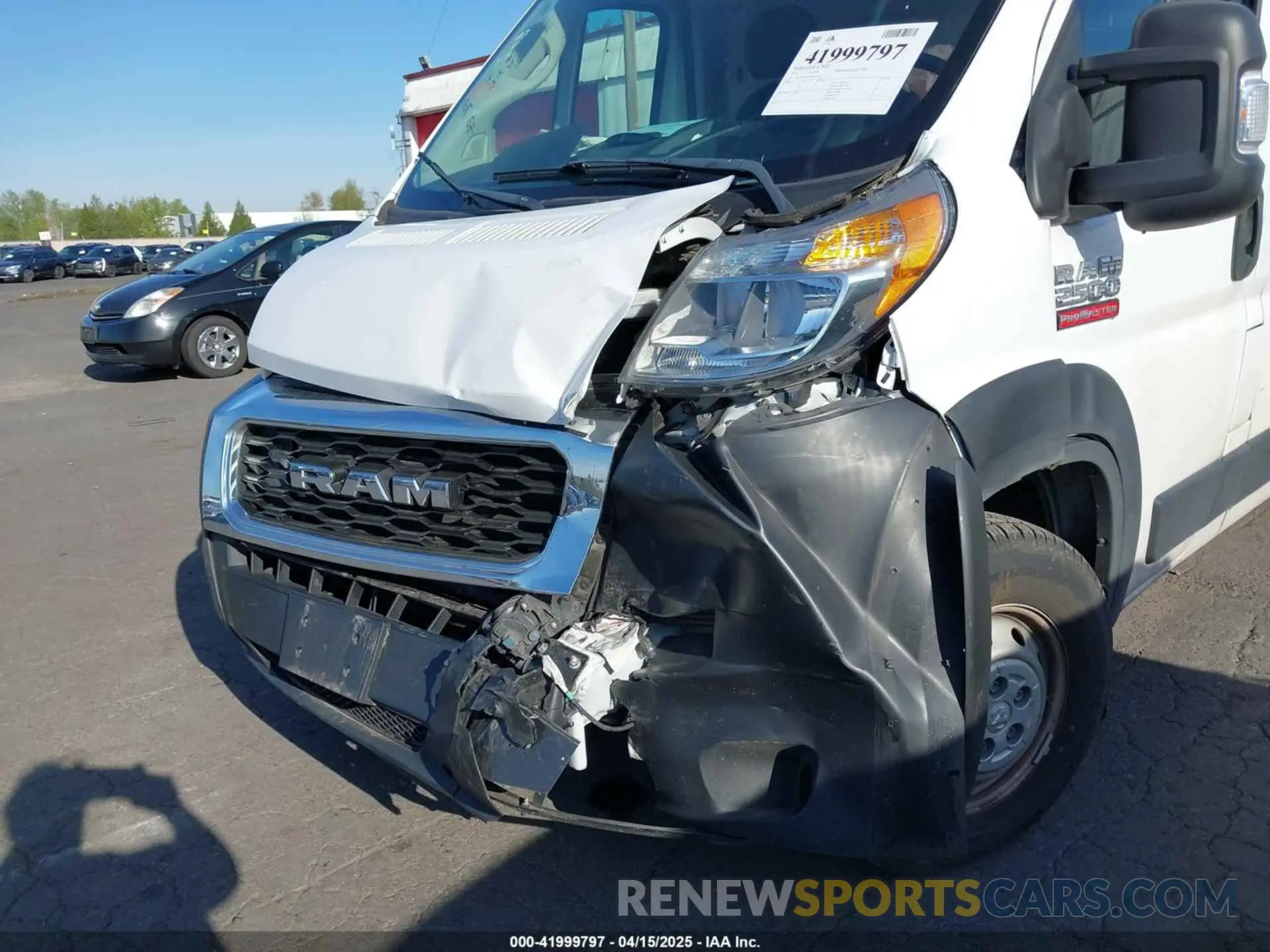 6 fotografías del automóvil dañado 3C6TRVDG7KE503730 RAM PROMASTER 2500 2019
