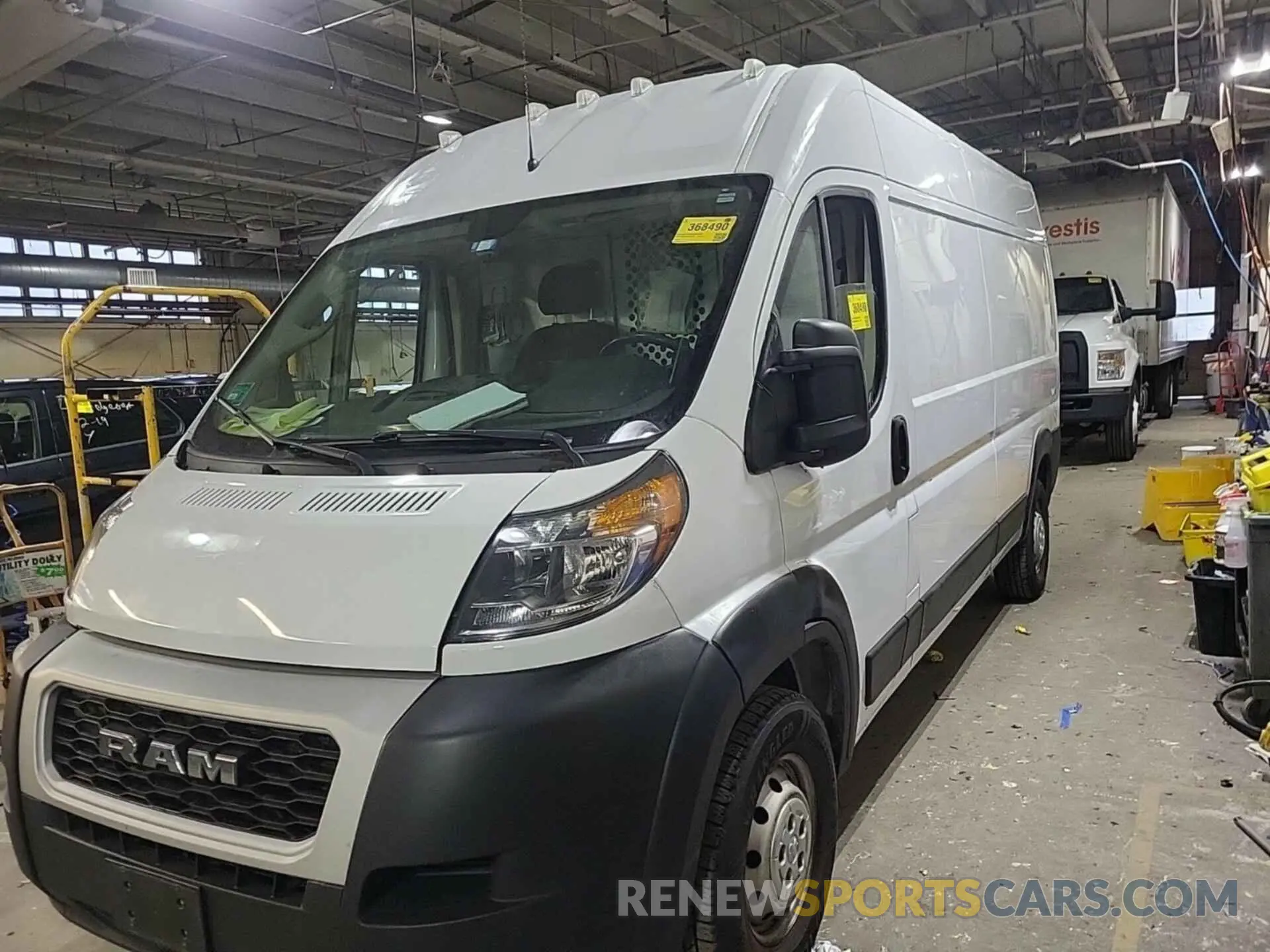 2 fotografías del automóvil dañado 3C6TRVDG7KE531768 RAM PROMASTER 2500 2019