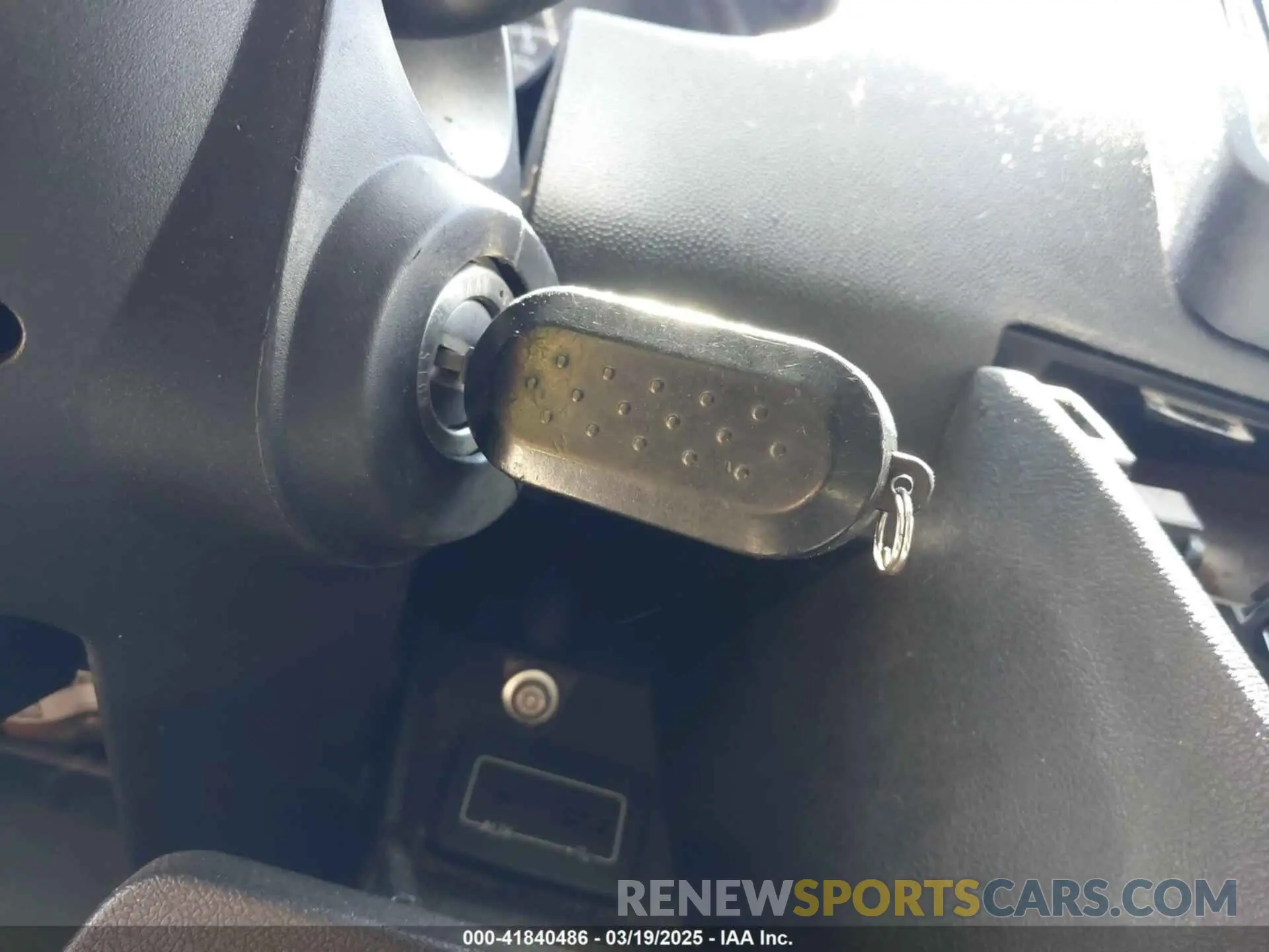 11 fotografías del automóvil dañado 3C6TRVDG8KE547249 RAM PROMASTER 2500 2019