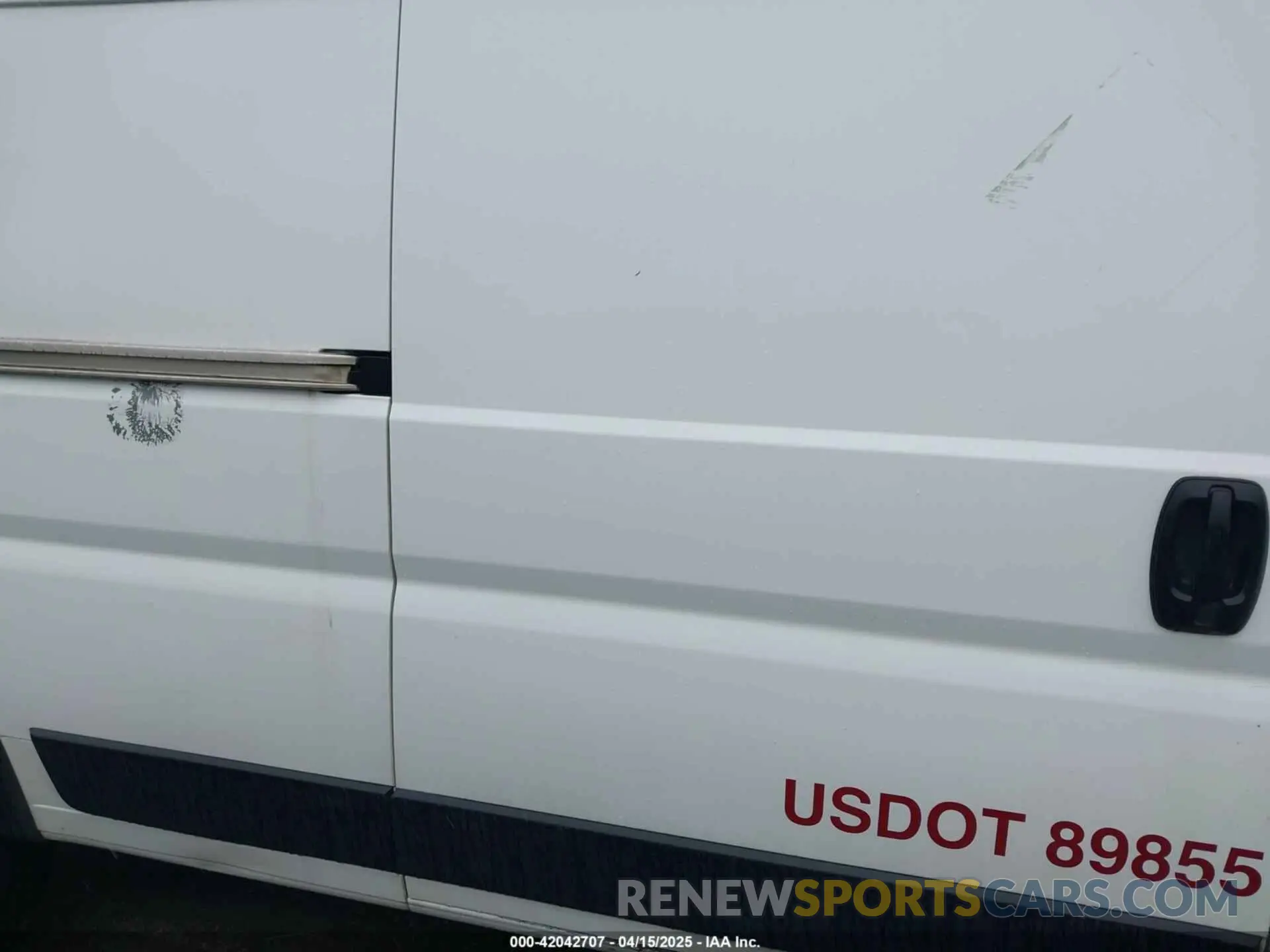 13 fotografías del automóvil dañado 3C6TRVDGXKE500319 RAM PROMASTER 2500 2019