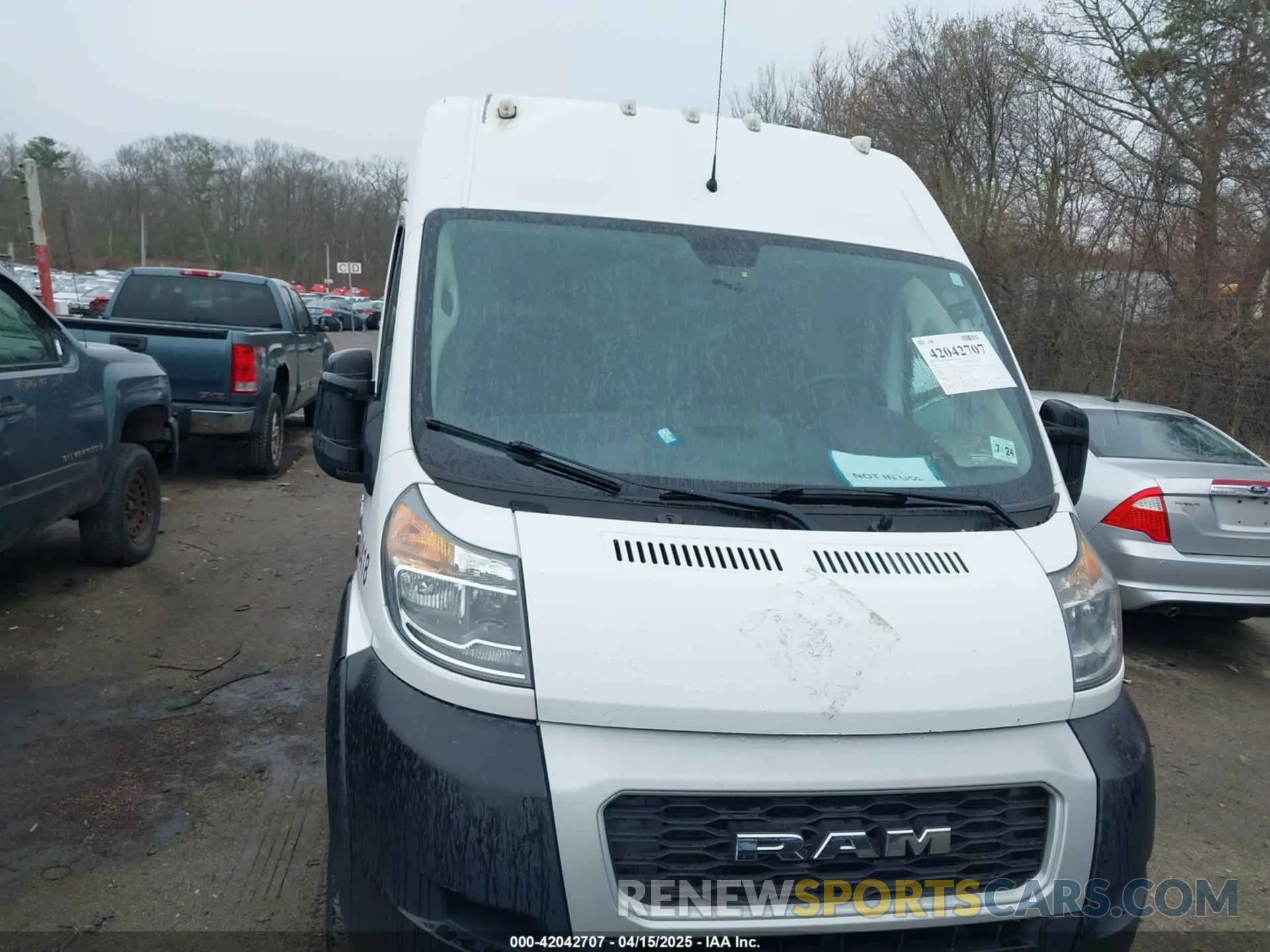 6 fotografías del automóvil dañado 3C6TRVDGXKE500319 RAM PROMASTER 2500 2019