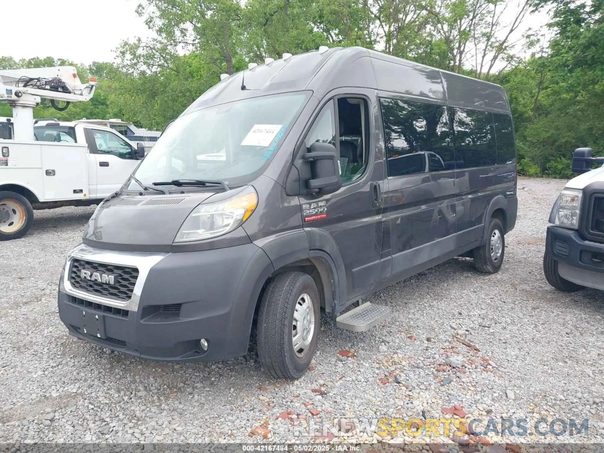 2 fotografías del automóvil dañado 3C6TRVPG2KE507602 RAM PROMASTER 2500 2019