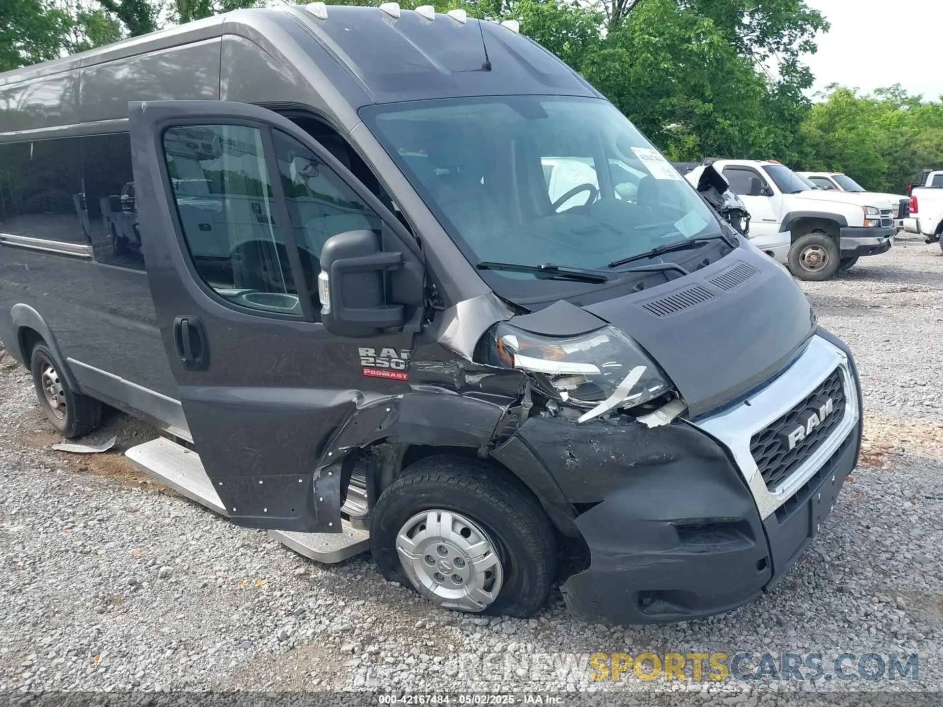 6 fotografías del automóvil dañado 3C6TRVPG2KE507602 RAM PROMASTER 2500 2019
