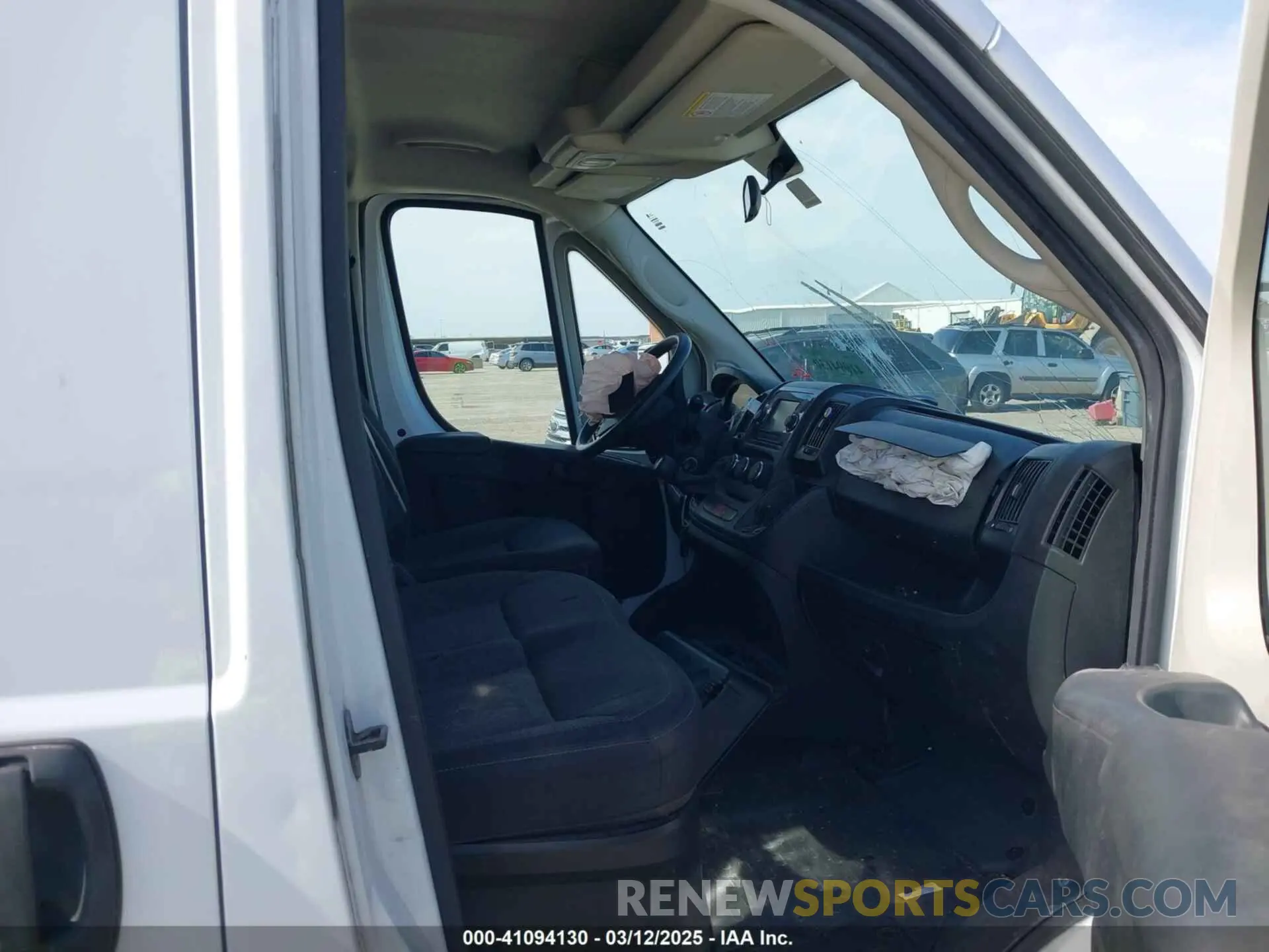 5 fotografías del automóvil dañado 3C6TRVDG4LE128073 RAM PROMASTER 2500 2020