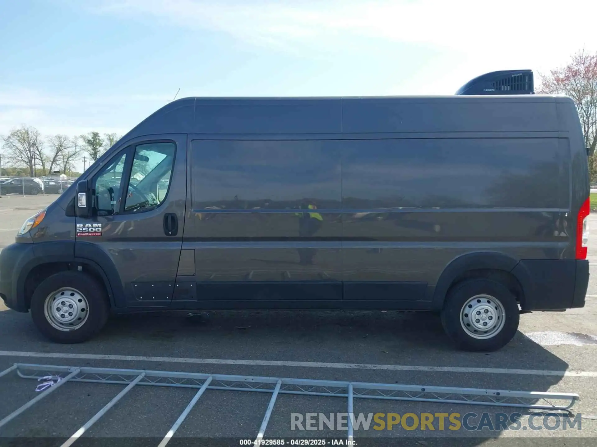 15 fotografías del automóvil dañado 3C6TRVDG7LE110120 RAM PROMASTER 2500 2020