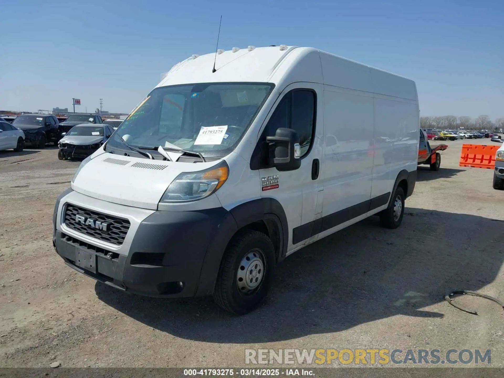 2 fotografías del automóvil dañado 3C6LRVDG0ME513129 RAM PROMASTER 2500 2021
