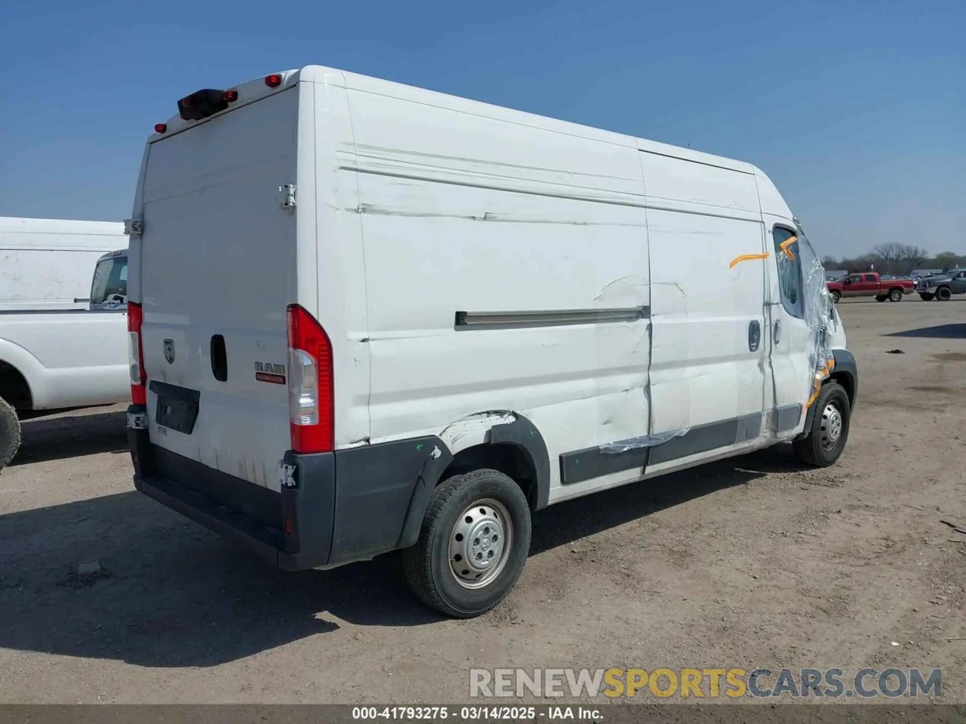 4 fotografías del automóvil dañado 3C6LRVDG0ME513129 RAM PROMASTER 2500 2021