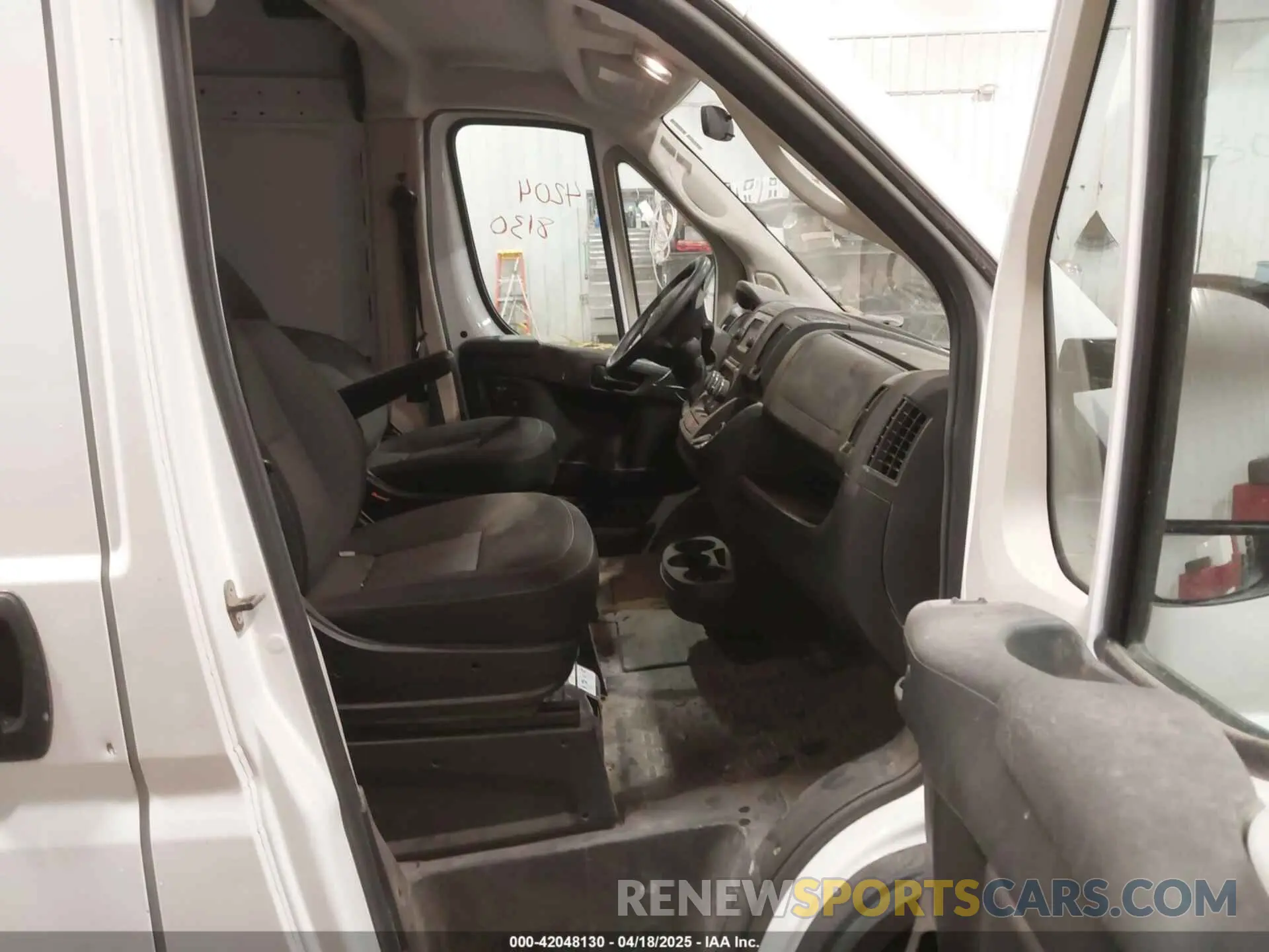 5 fotografías del automóvil dañado 3C6LRVDG0ME527676 RAM PROMASTER 2500 2021