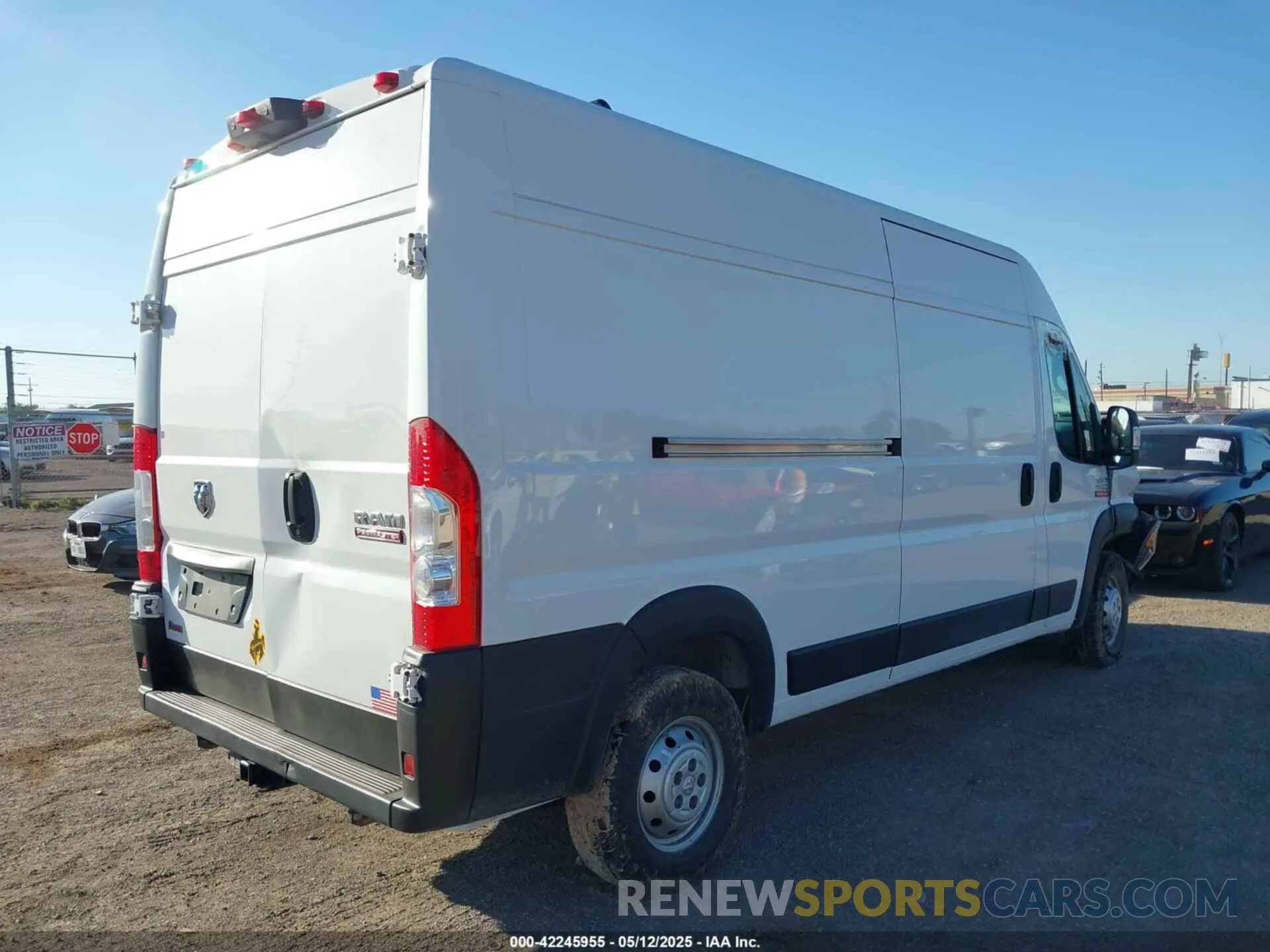 4 fotografías del automóvil dañado 3C6LRVDG3ME524187 RAM PROMASTER 2500 2021