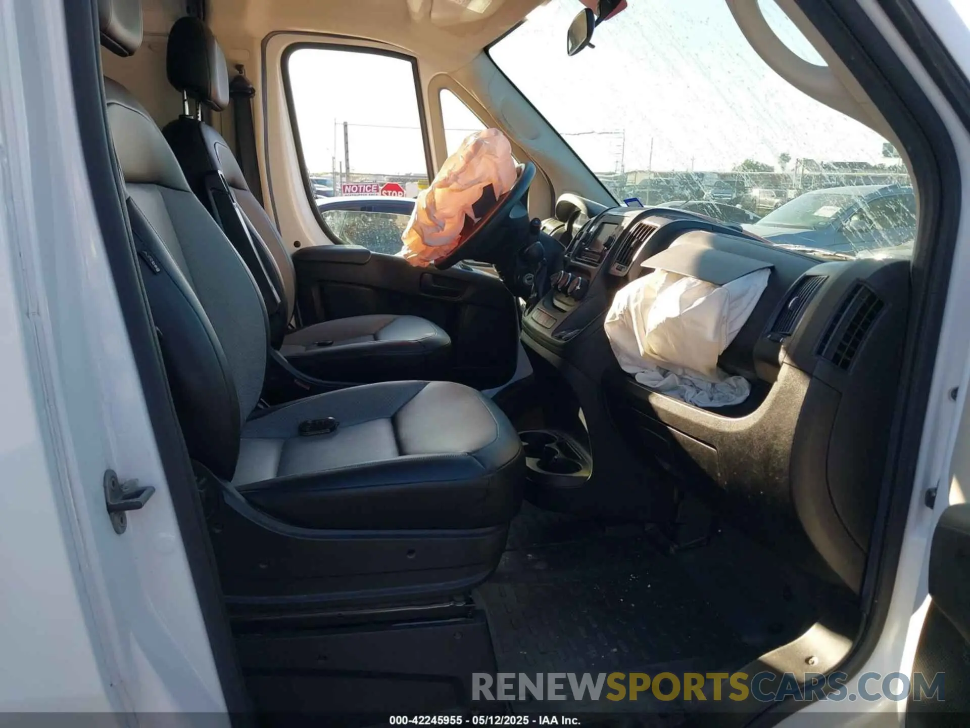 5 fotografías del automóvil dañado 3C6LRVDG3ME524187 RAM PROMASTER 2500 2021
