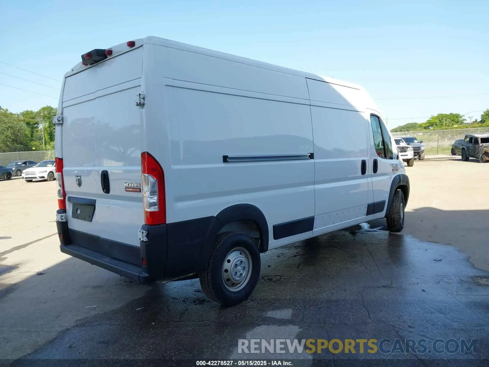 4 fotografías del automóvil dañado 3C6LRVDG4ME508578 RAM PROMASTER 2500 2021
