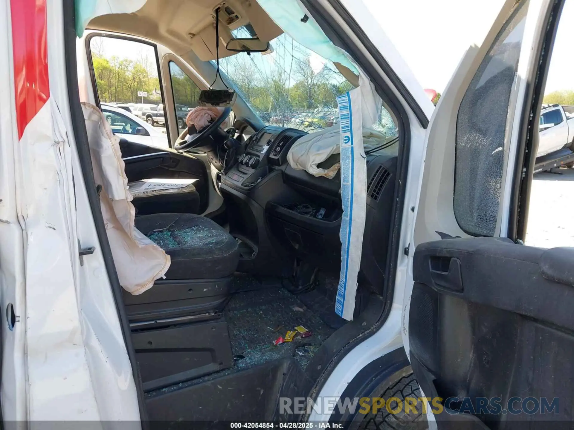 5 fotografías del automóvil dañado 3C6LRVDG4ME510878 RAM PROMASTER 2500 2021