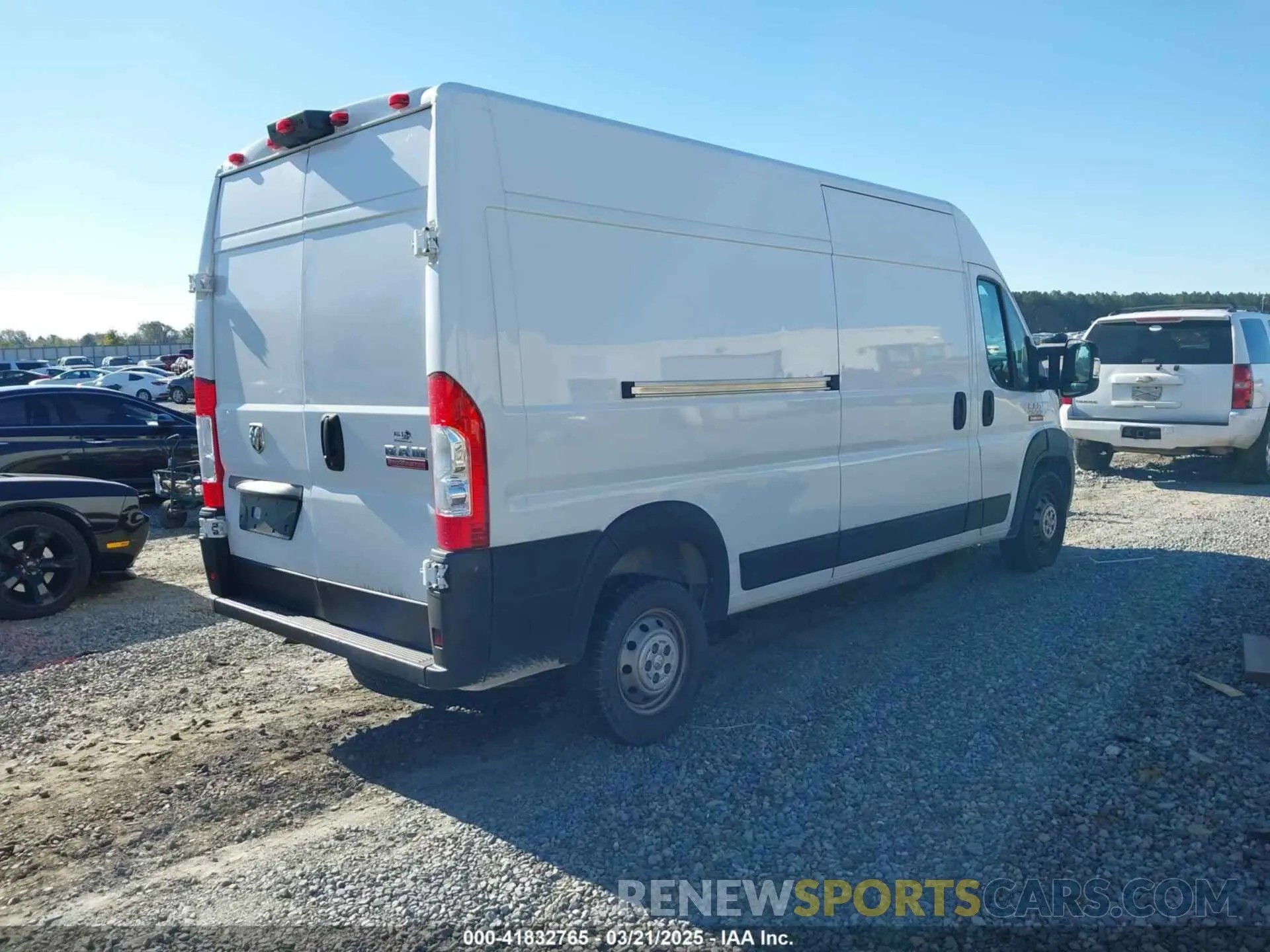 4 fotografías del automóvil dañado 3C6LRVDG6ME520408 RAM PROMASTER 2500 2021