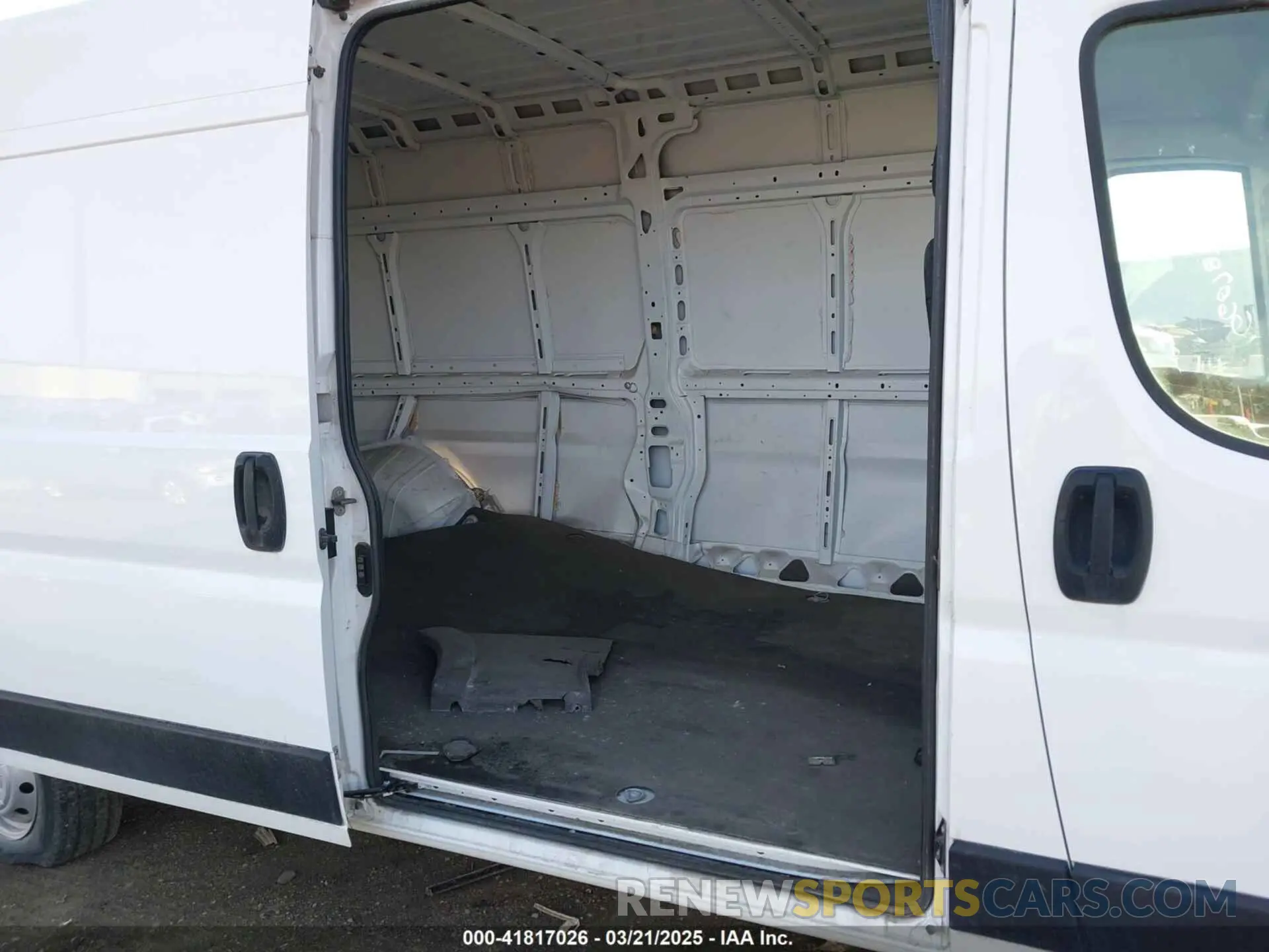 8 fotografías del automóvil dañado 3C6LRVDG9ME527725 RAM PROMASTER 2500 2021