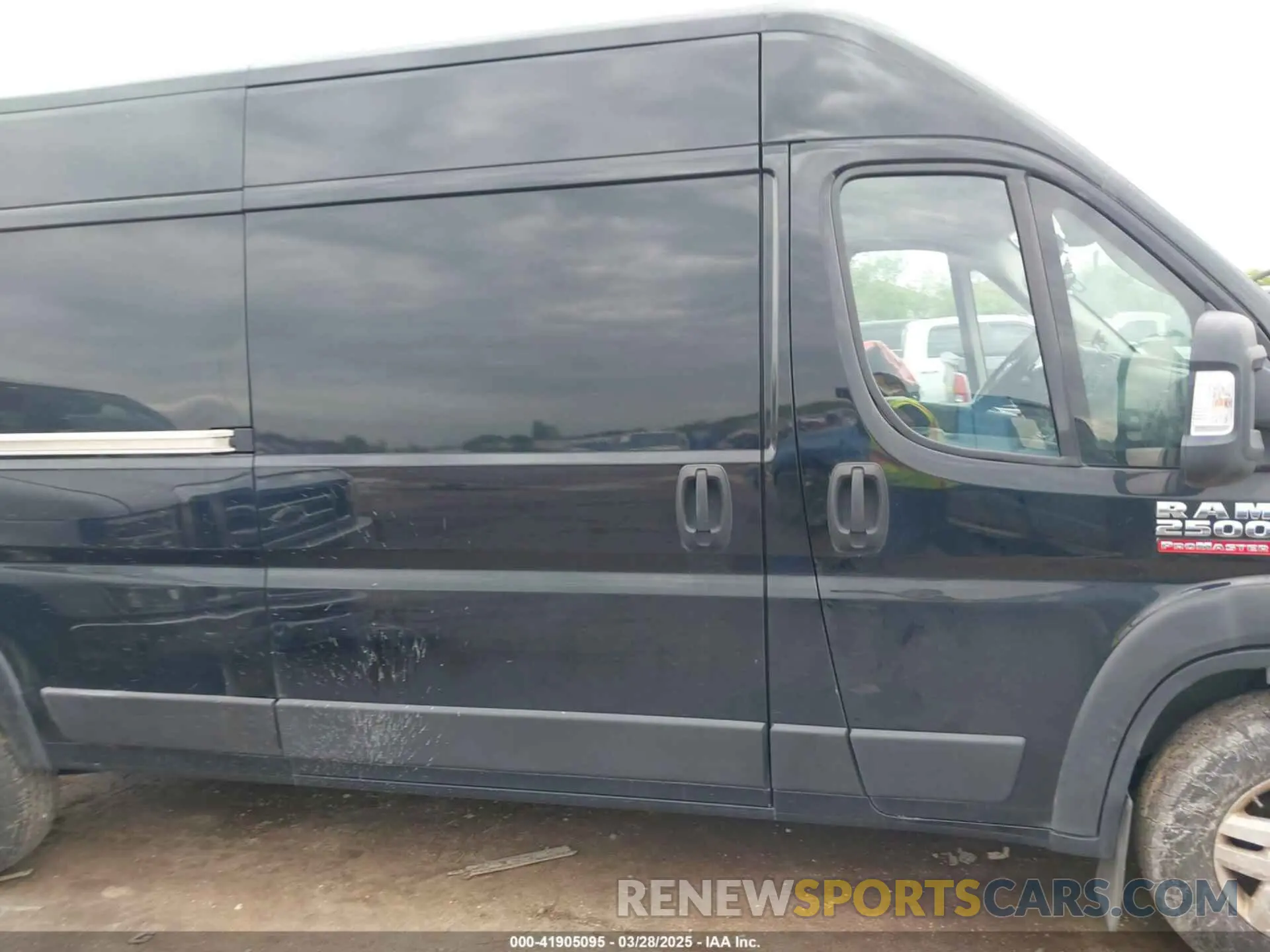 13 fotografías del automóvil dañado 3C6LRVDG7NE106801 RAM PROMASTER 2500 2022