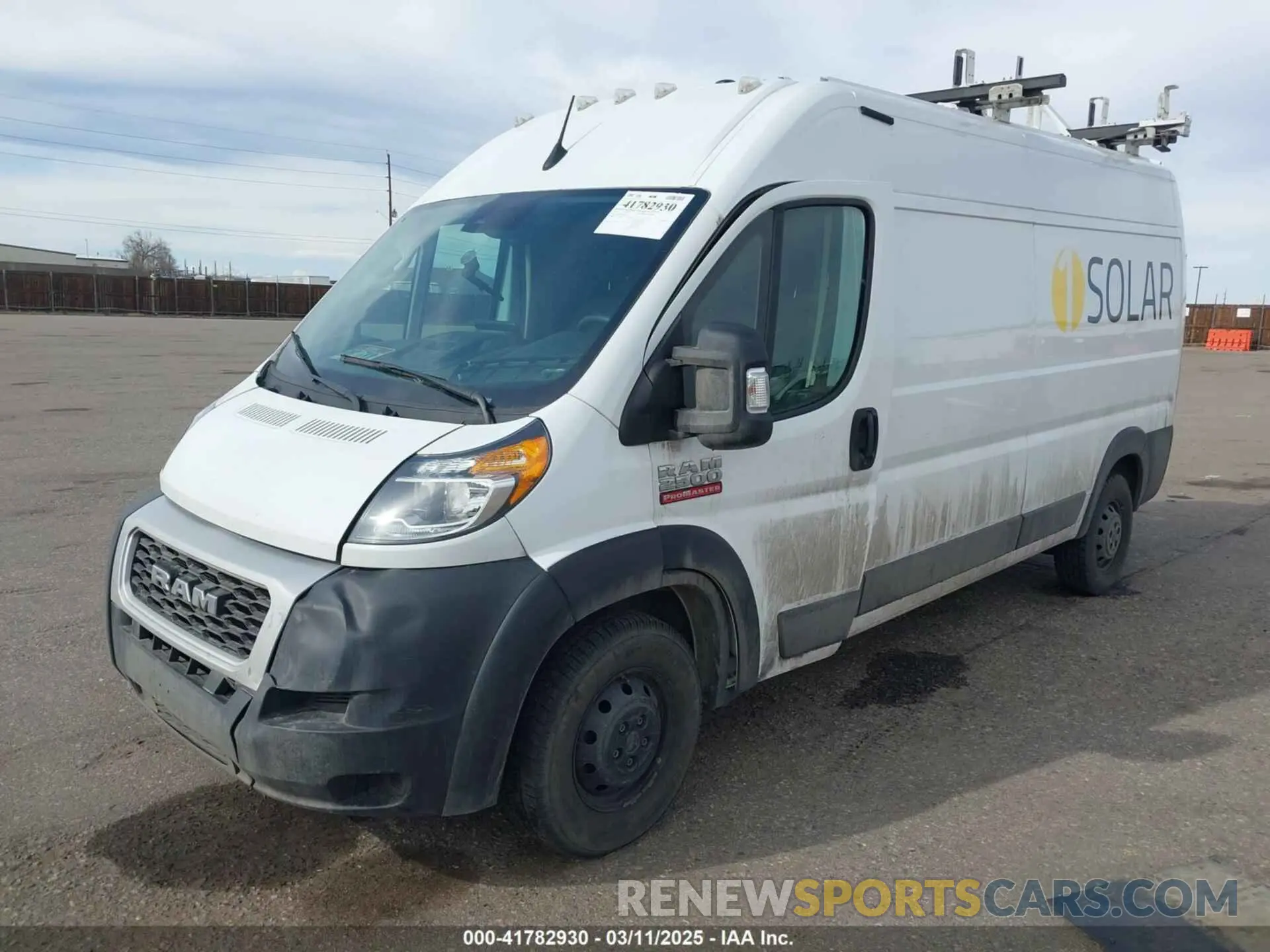2 fotografías del automóvil dañado 3C6LRVDG8NE123557 RAM PROMASTER 2500 2022