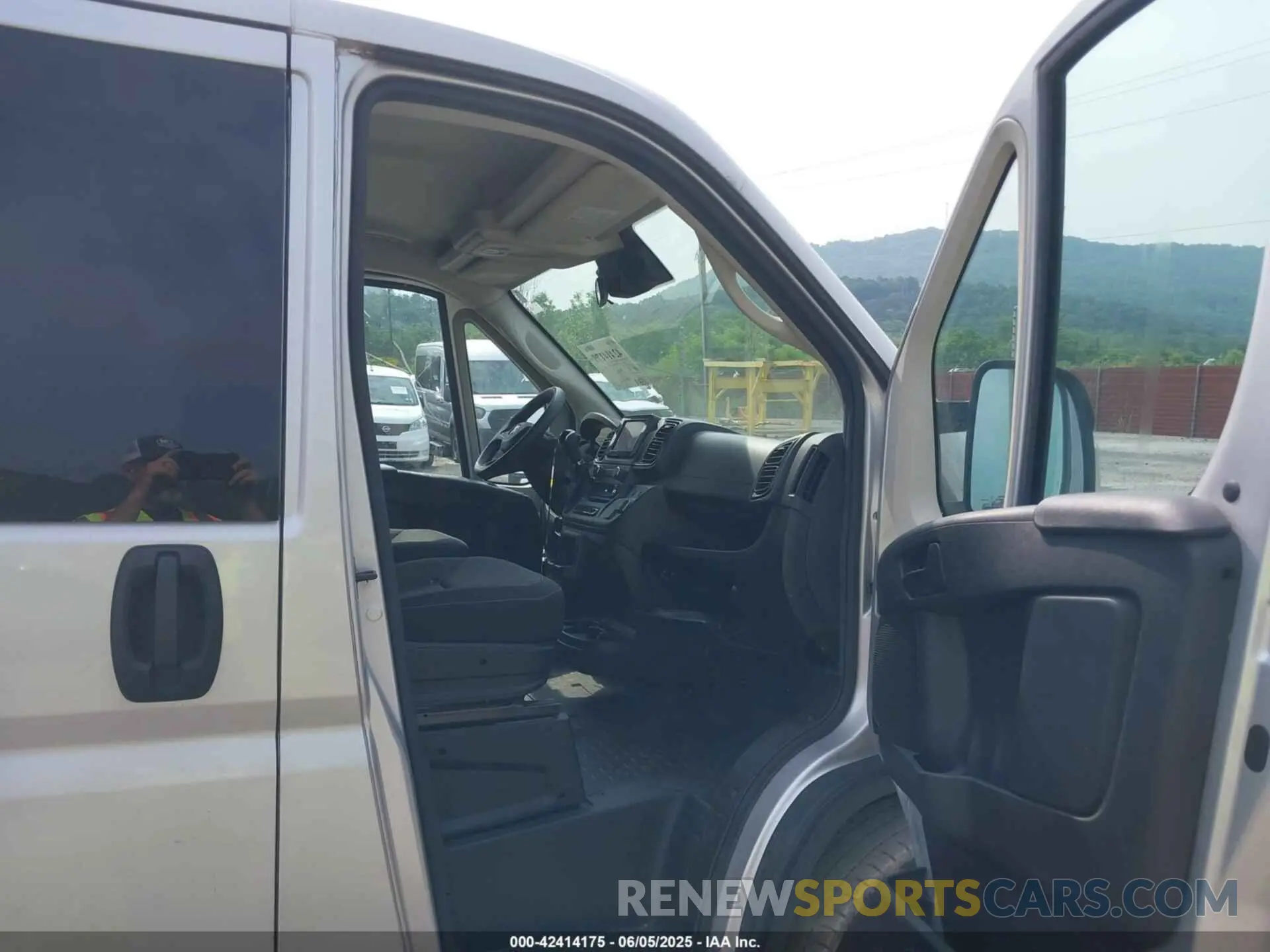 5 fotografías del automóvil dañado 3C6LRVVG3NE110178 RAM PROMASTER 2500 2022