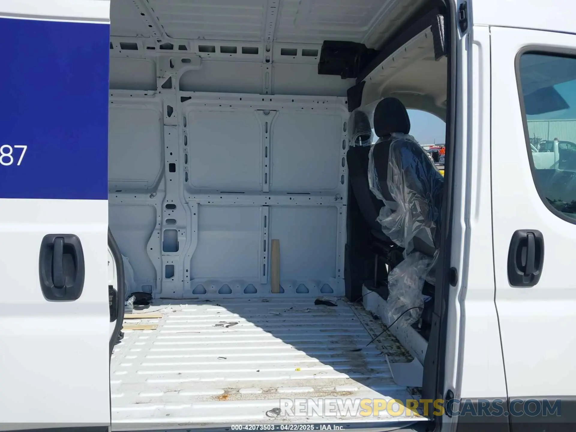 8 fotografías del automóvil dañado 3C6LRVCG3PE518637 RAM PROMASTER 2500 2023