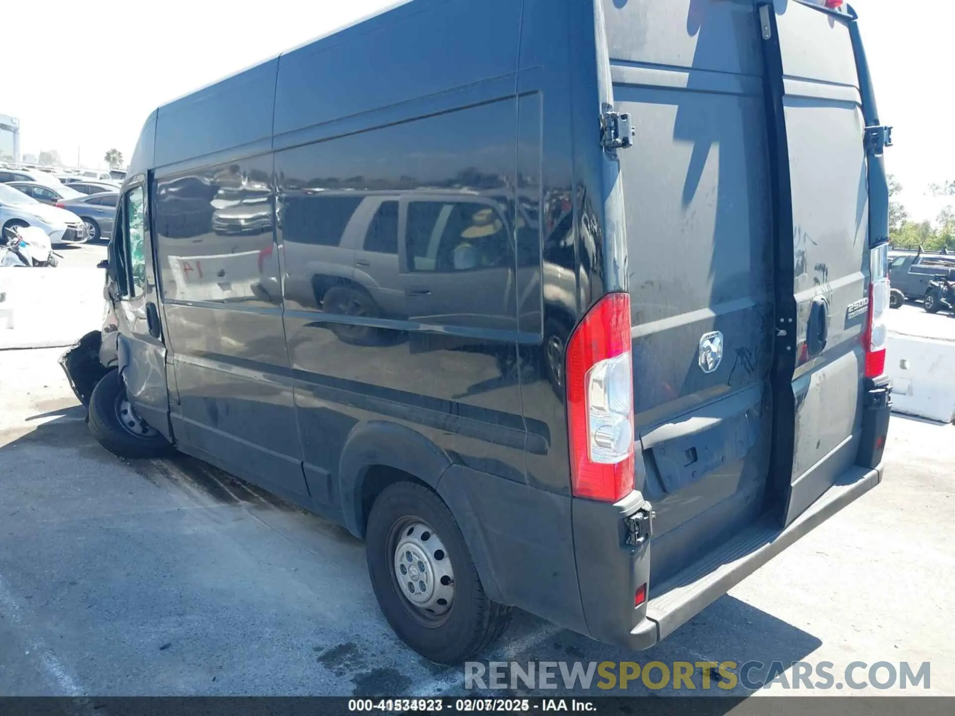 3 fotografías del automóvil dañado 3C6LRVCG5PE517392 RAM PROMASTER 2500 2023