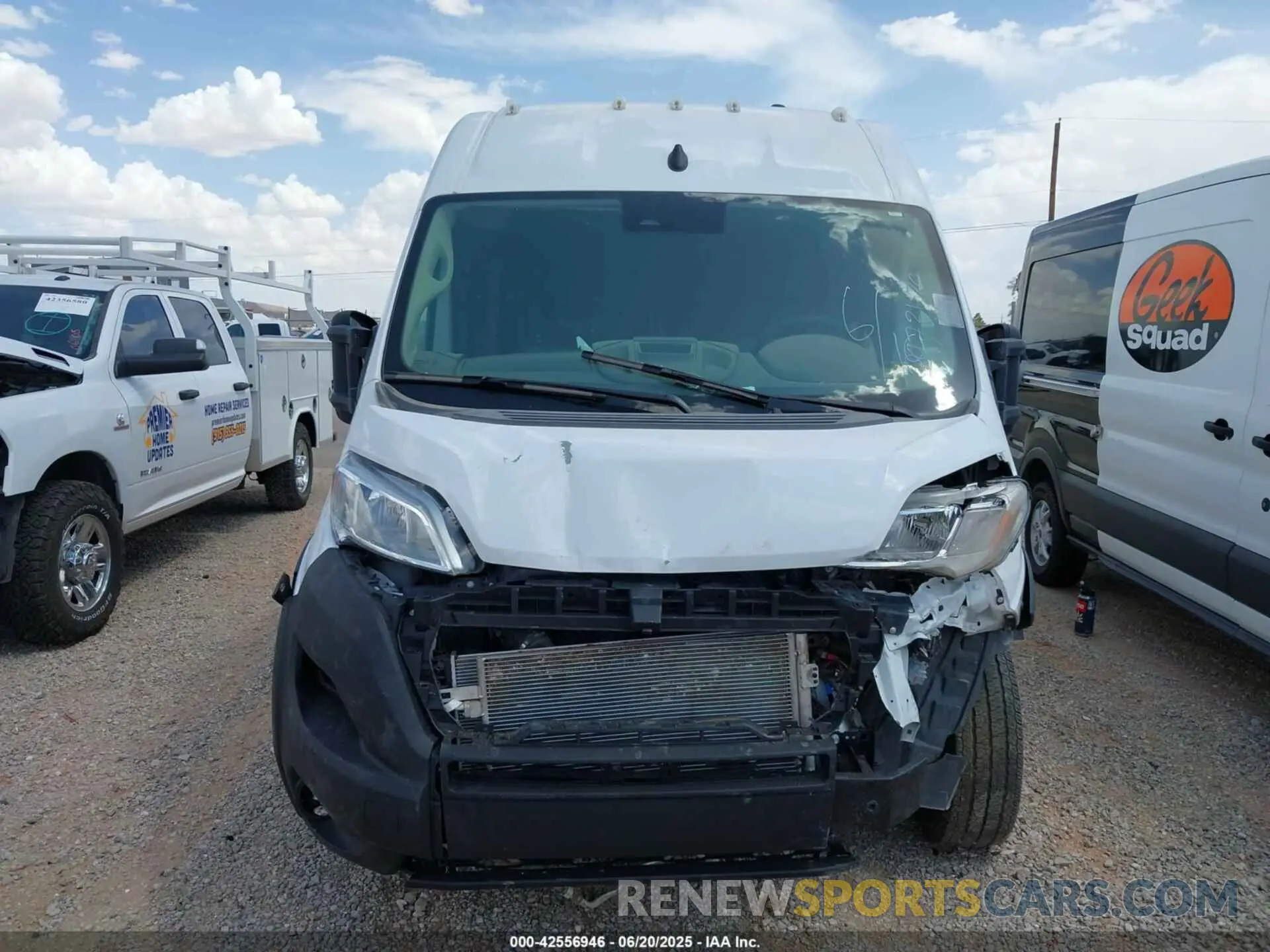 11 fotografías del automóvil dañado 3C6LRVDG2PE588385 RAM PROMASTER 2500 2023