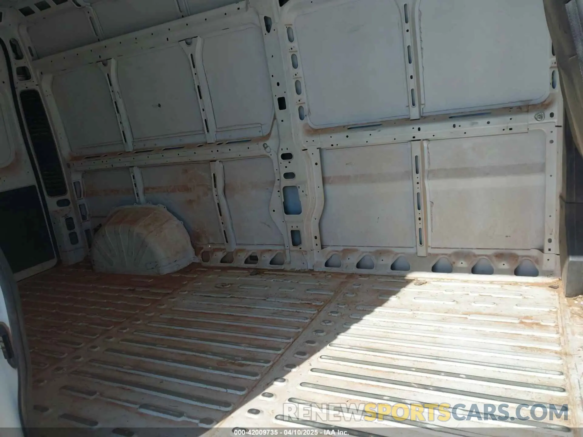 8 fotografías del automóvil dañado 3C6LRVDG3PE582496 RAM PROMASTER 2500 2023