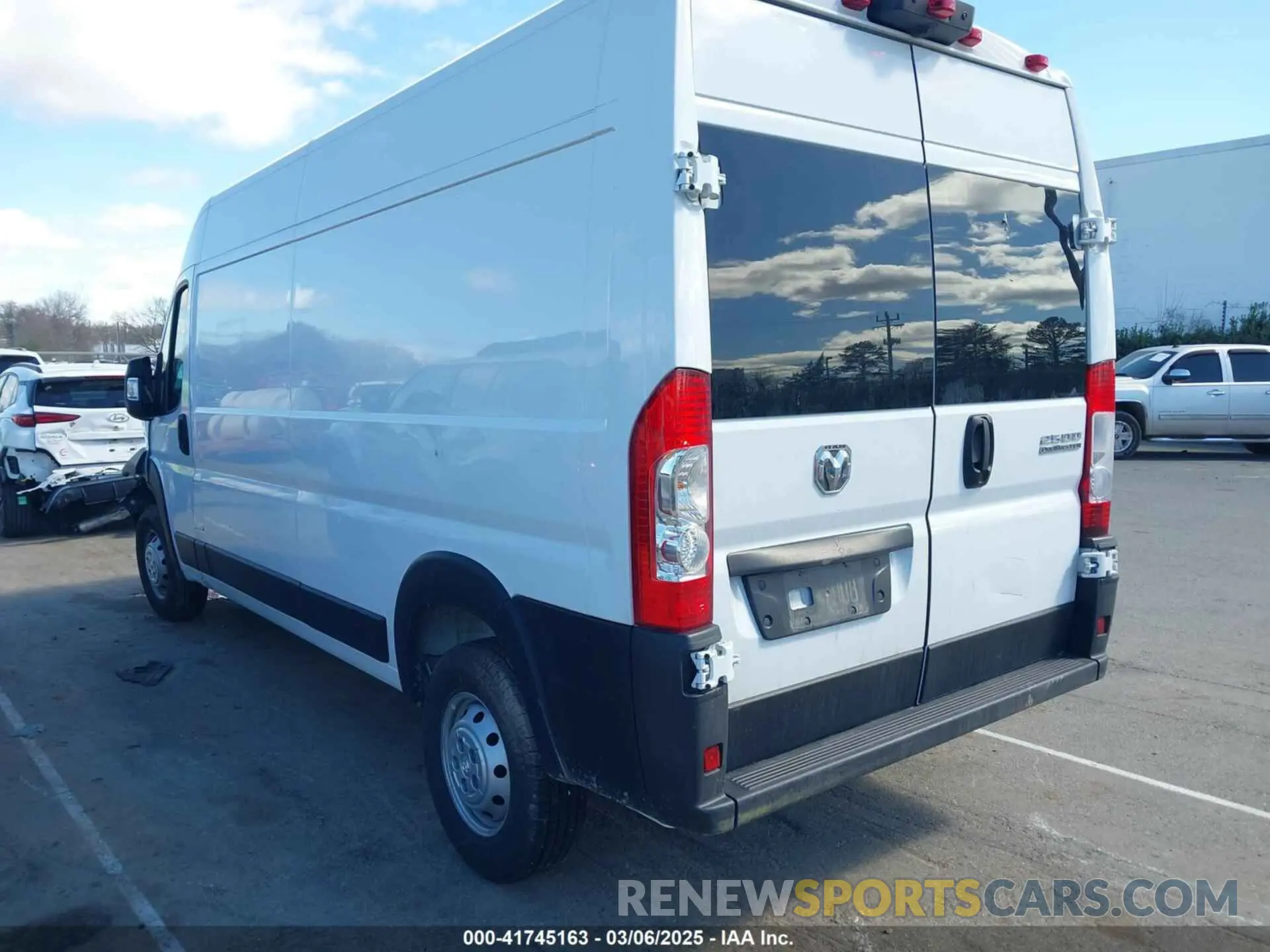 3 fotografías del automóvil dañado 3C6LRVDG4PE598853 RAM PROMASTER 2500 2023