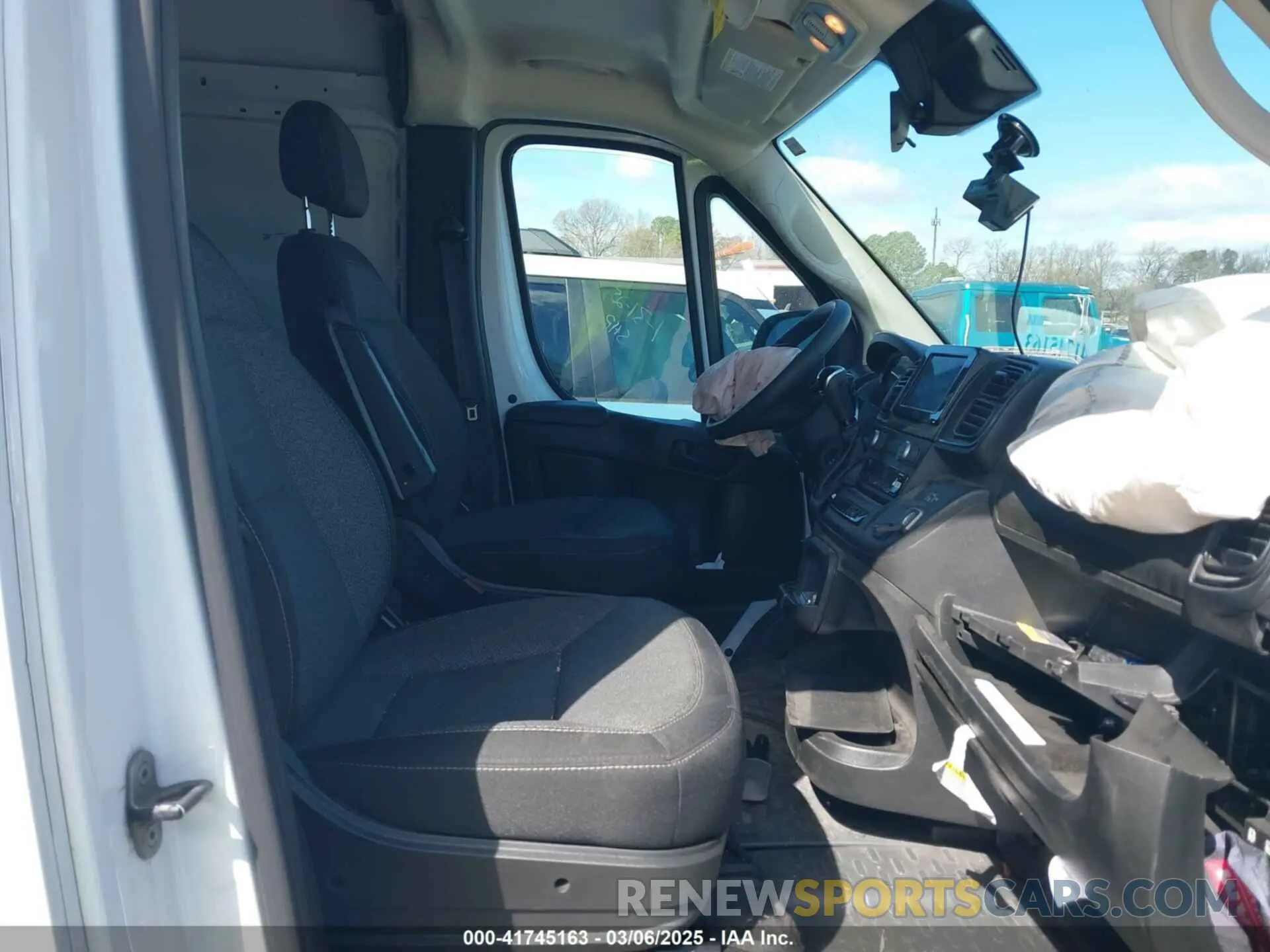 5 fotografías del automóvil dañado 3C6LRVDG4PE598853 RAM PROMASTER 2500 2023