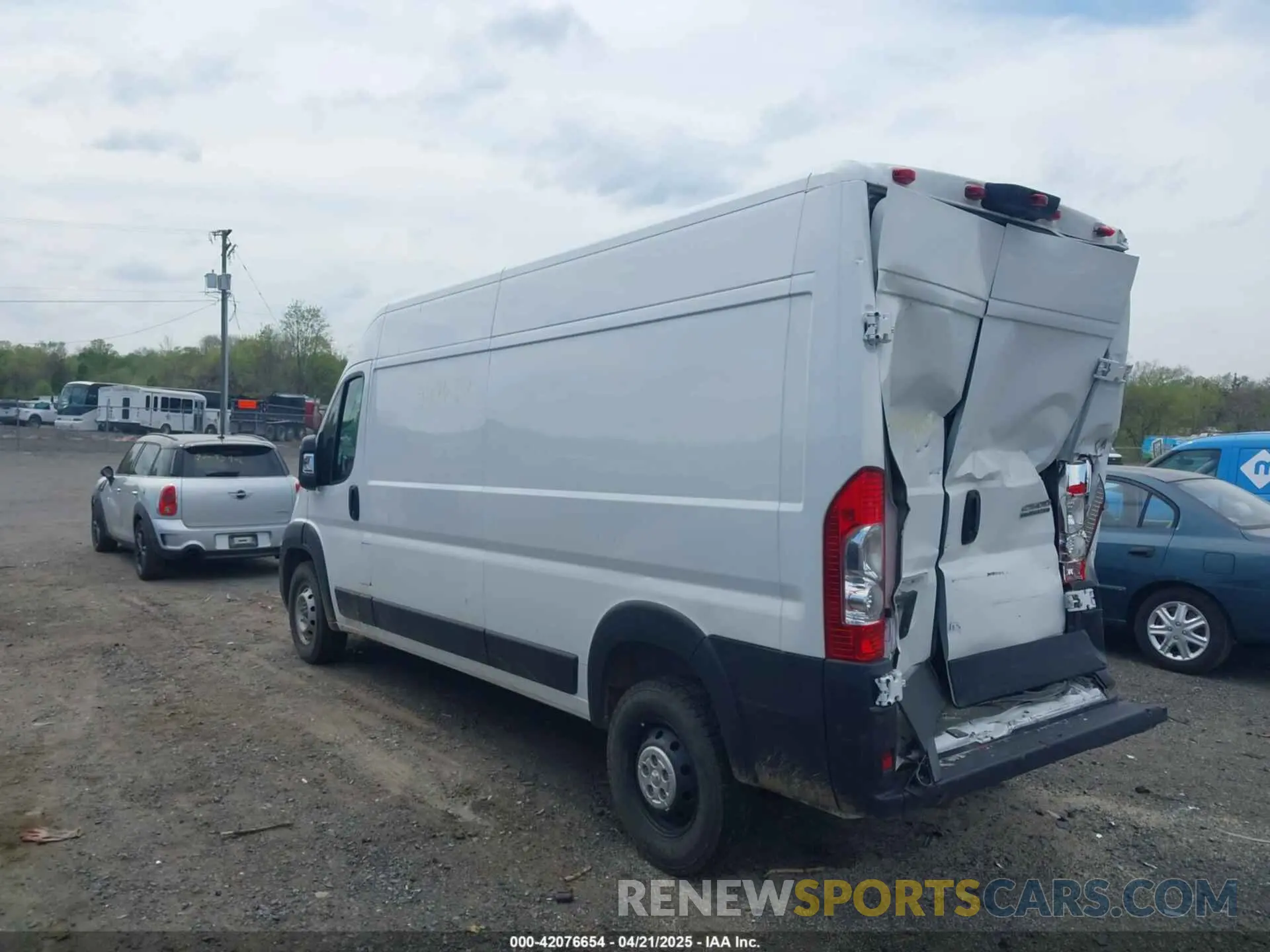 3 fotografías del automóvil dañado 3C6LRVDG5PE572066 RAM PROMASTER 2500 2023