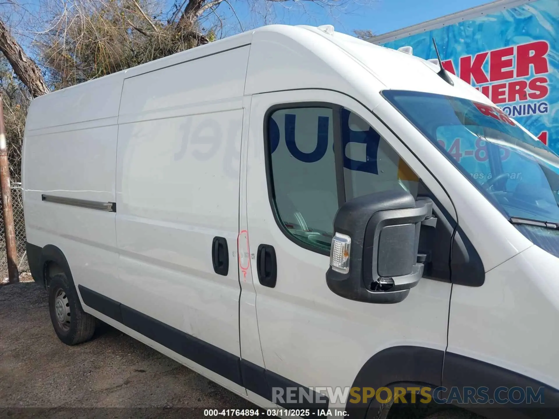 14 fotografías del automóvil dañado 3C6LRVDG8PE548926 RAM PROMASTER 2500 2023