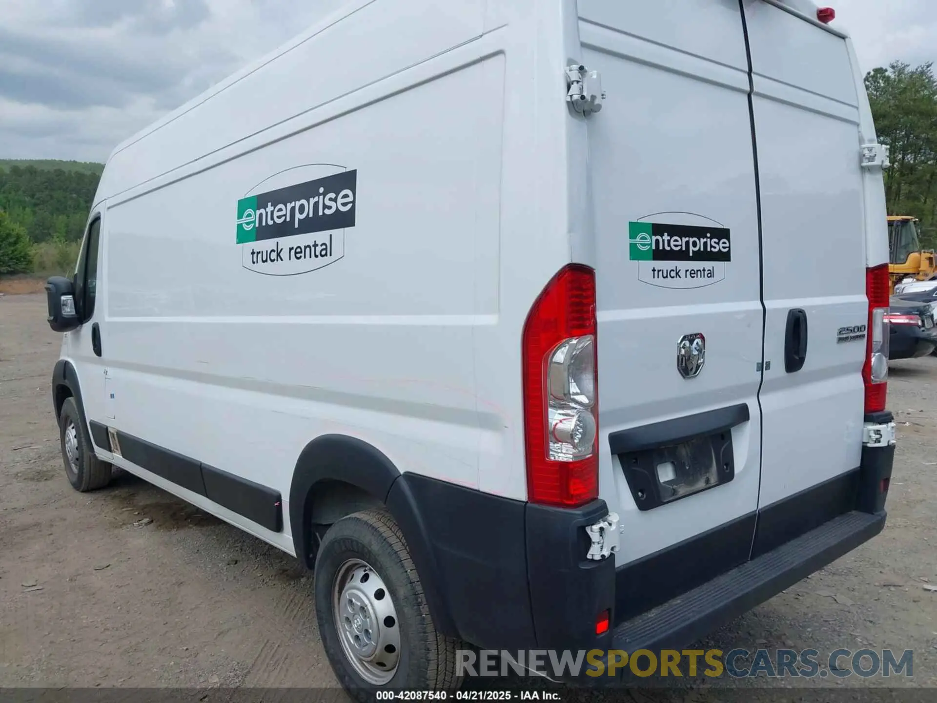 3 fotografías del automóvil dañado 3C6LRVDG8PE593865 RAM PROMASTER 2500 2023