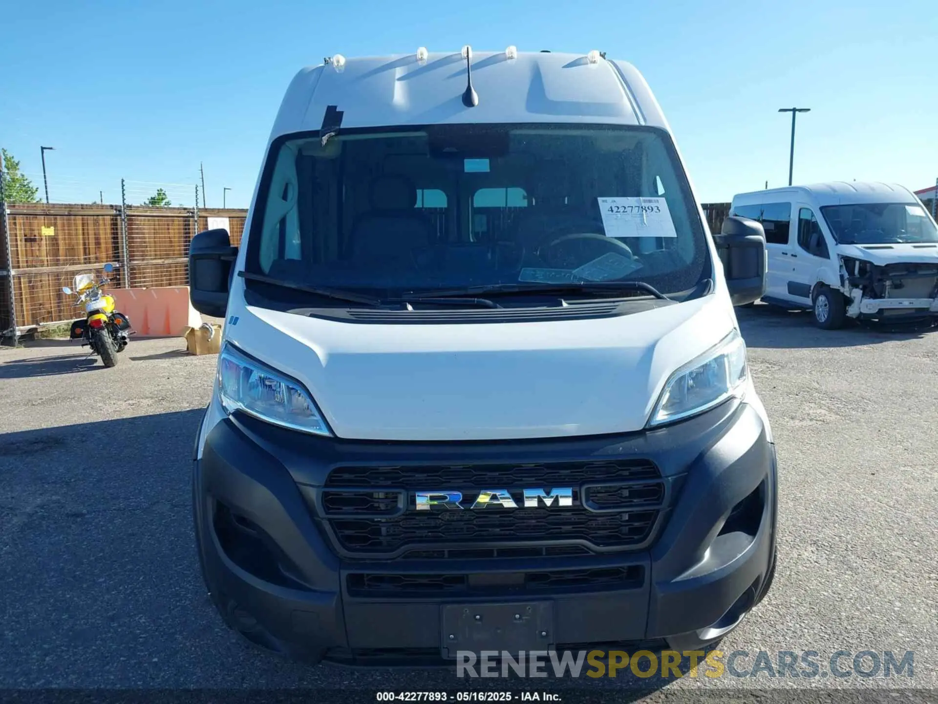 12 fotografías del automóvil dañado 3C6LRVDG8PE596328 RAM PROMASTER 2500 2023