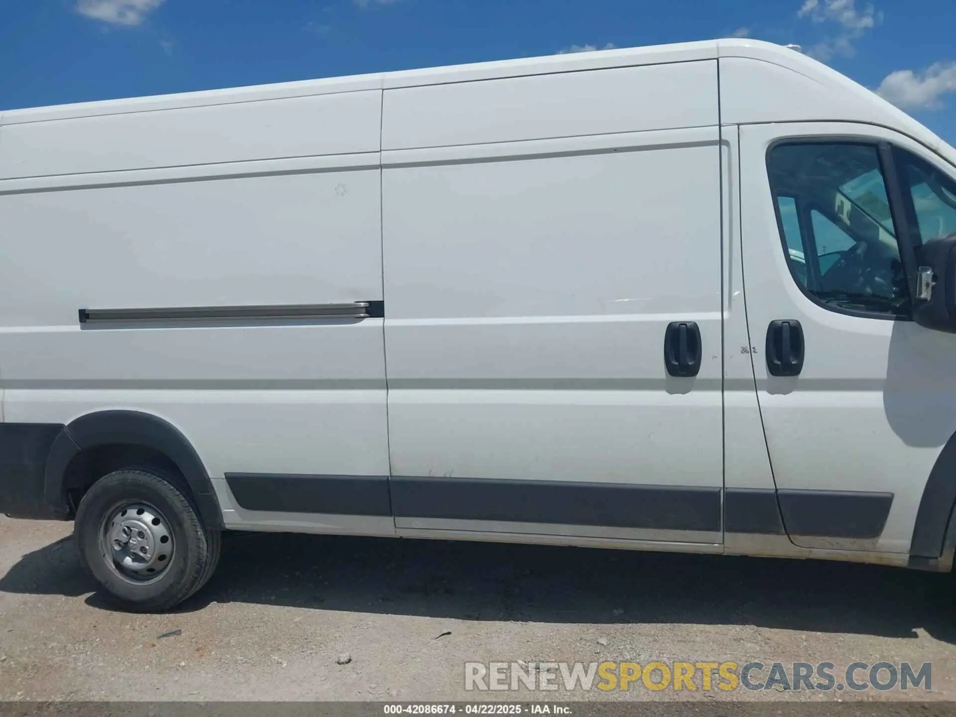 13 fotografías del automóvil dañado 3C6LRVDG9PE571678 RAM PROMASTER 2500 2023