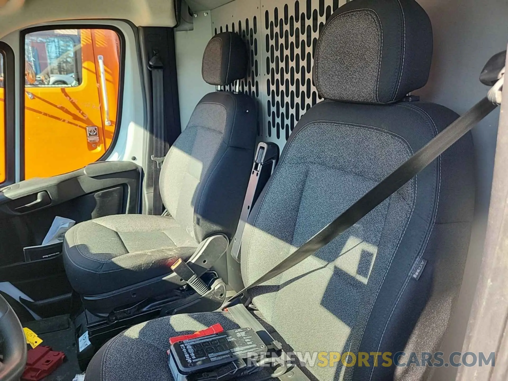 5 fotografías del automóvil dañado 3C6LRVDGXPE518424 RAM PROMASTER 2500 2023