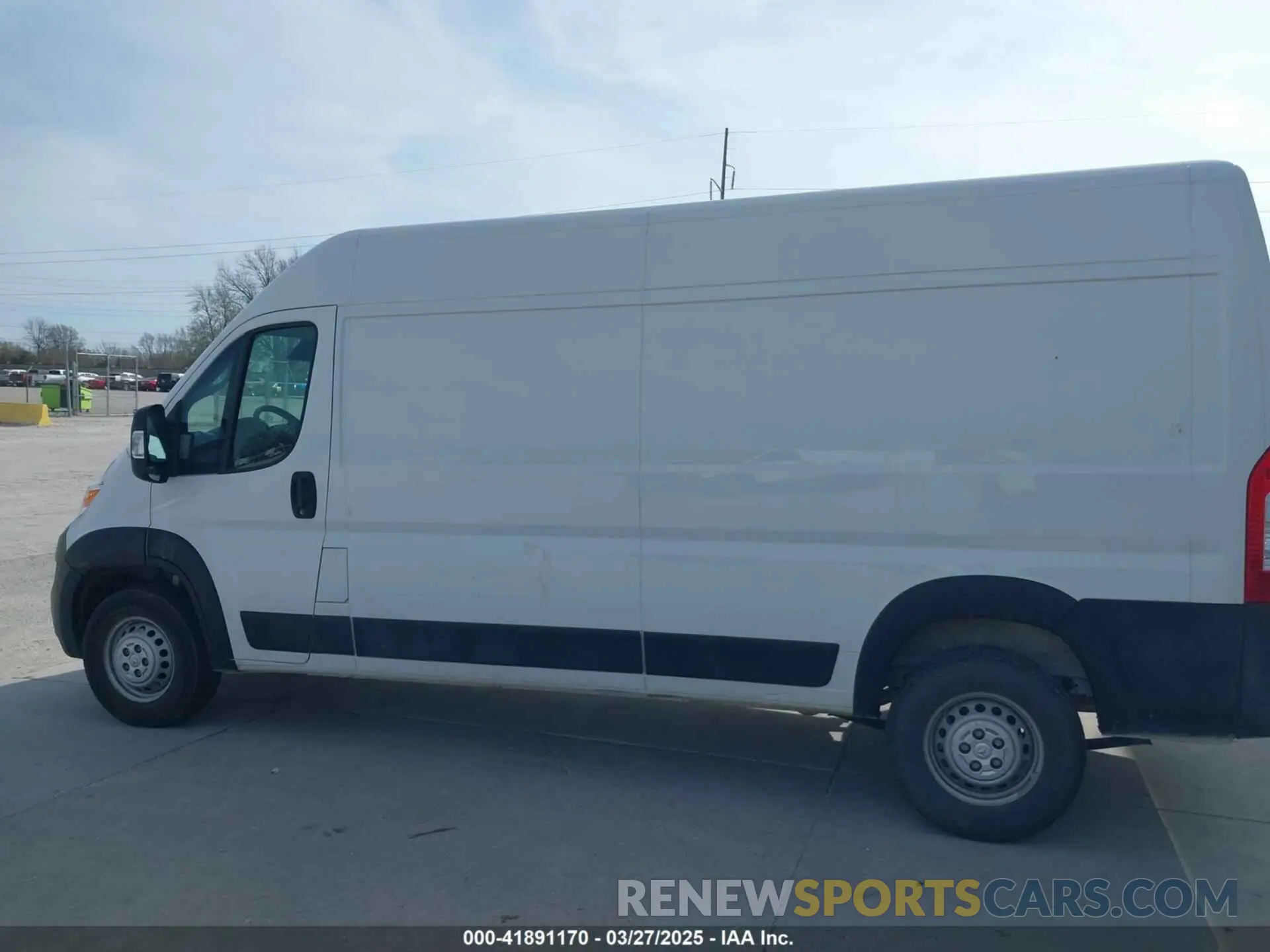 14 fotografías del automóvil dañado 3C6LRVDG0RE121355 RAM PROMASTER 2500 2024