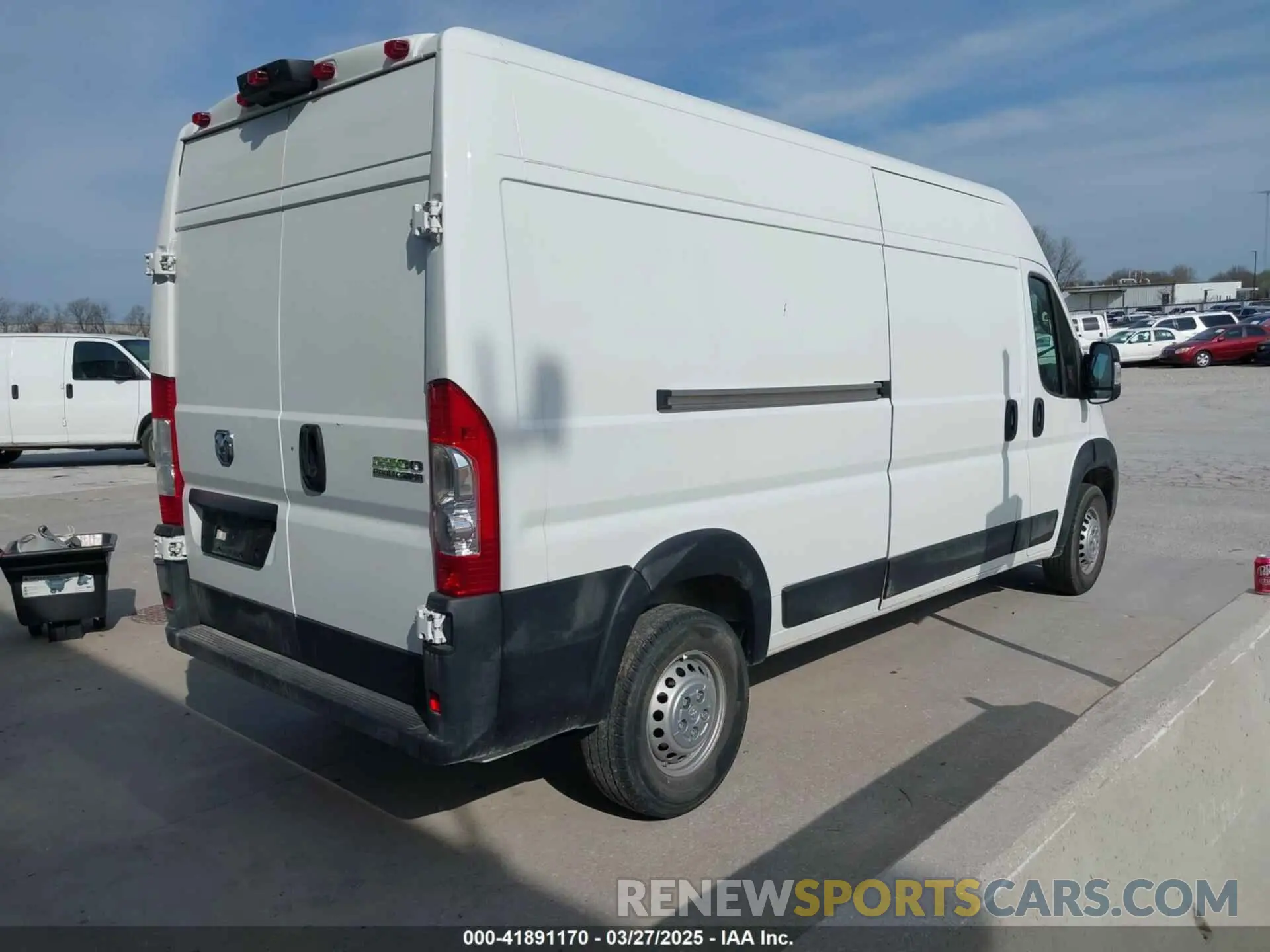 4 fotografías del automóvil dañado 3C6LRVDG0RE121355 RAM PROMASTER 2500 2024