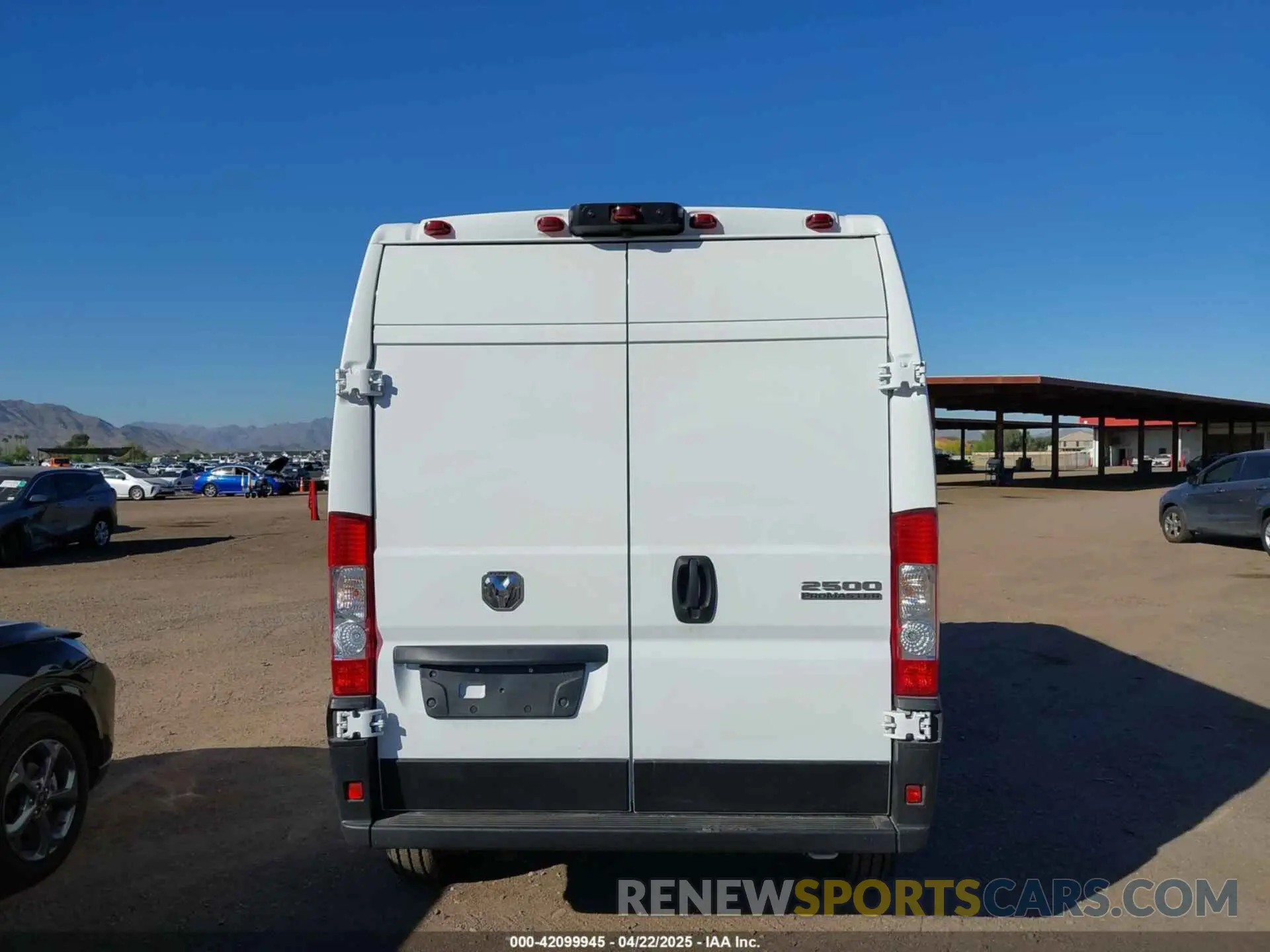 16 fotografías del automóvil dañado 3C6LRVDG6RE128925 RAM PROMASTER 2500 2024