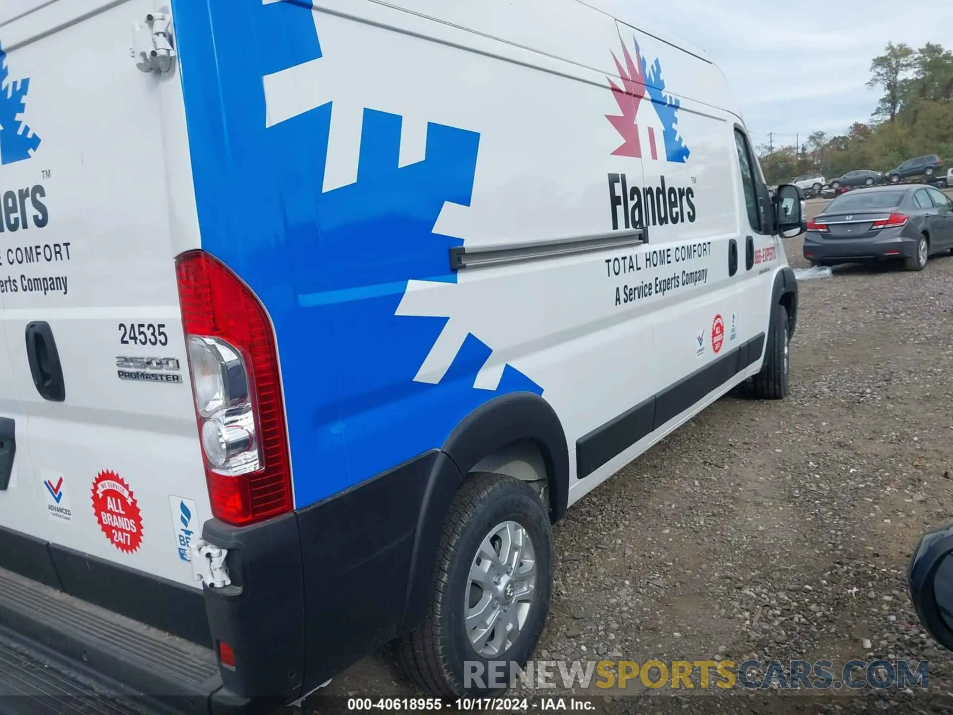 4 fotografías del automóvil dañado 3C6LRVDG8RE125556 RAM PROMASTER 2500 2024