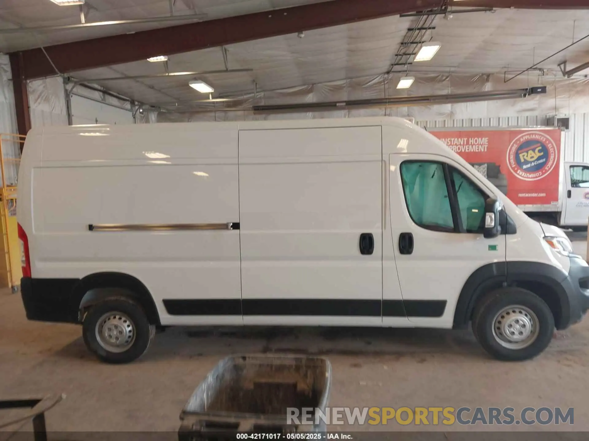 13 fotografías del automóvil dañado 3C6LRVDG9RE143418 RAM PROMASTER 2500 2024