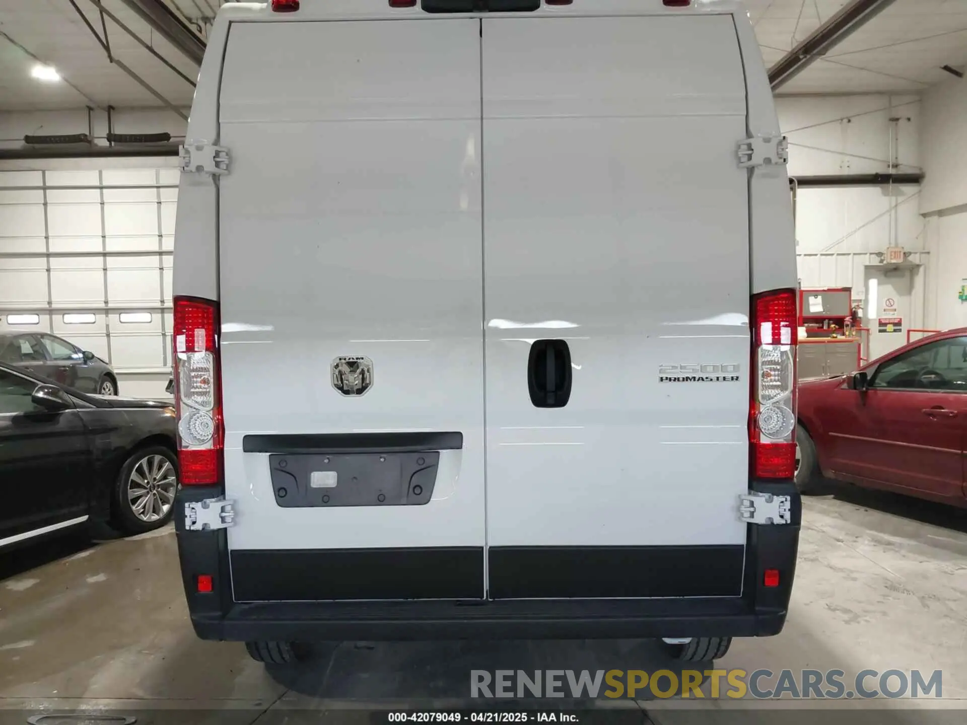 16 fotografías del automóvil dañado 3C6LRVCG1SE511954 RAM PROMASTER 2500 2025