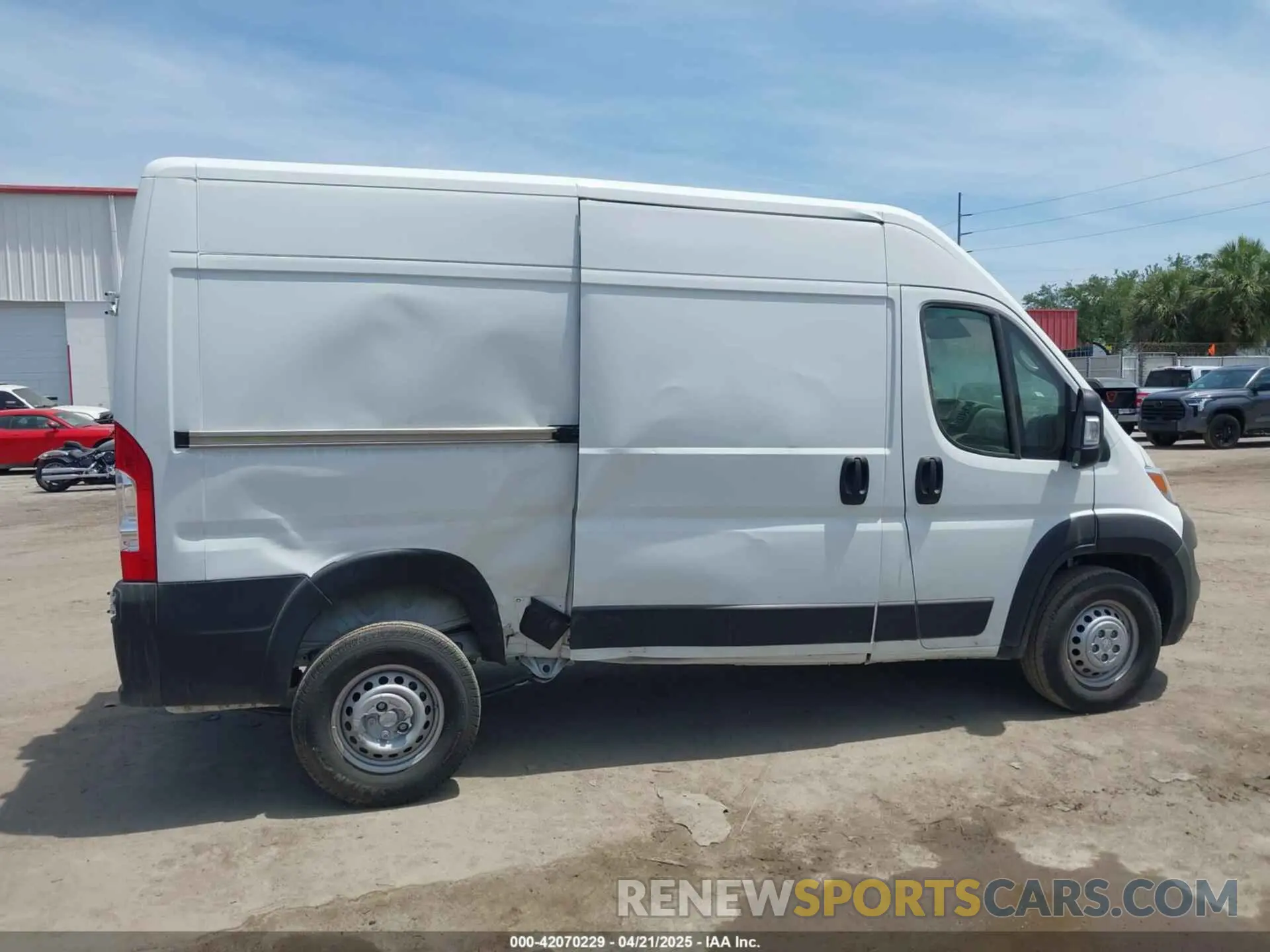 6 fotografías del automóvil dañado 3C6LRVCG2SE513485 RAM PROMASTER 2500 2025