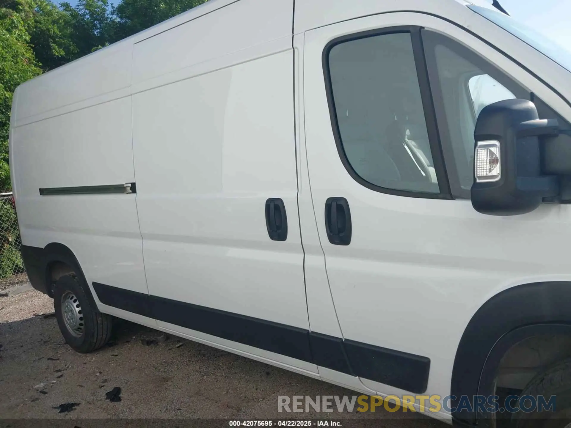 13 fotografías del automóvil dañado 3C6LRVDG1SE512763 RAM PROMASTER 2500 2025