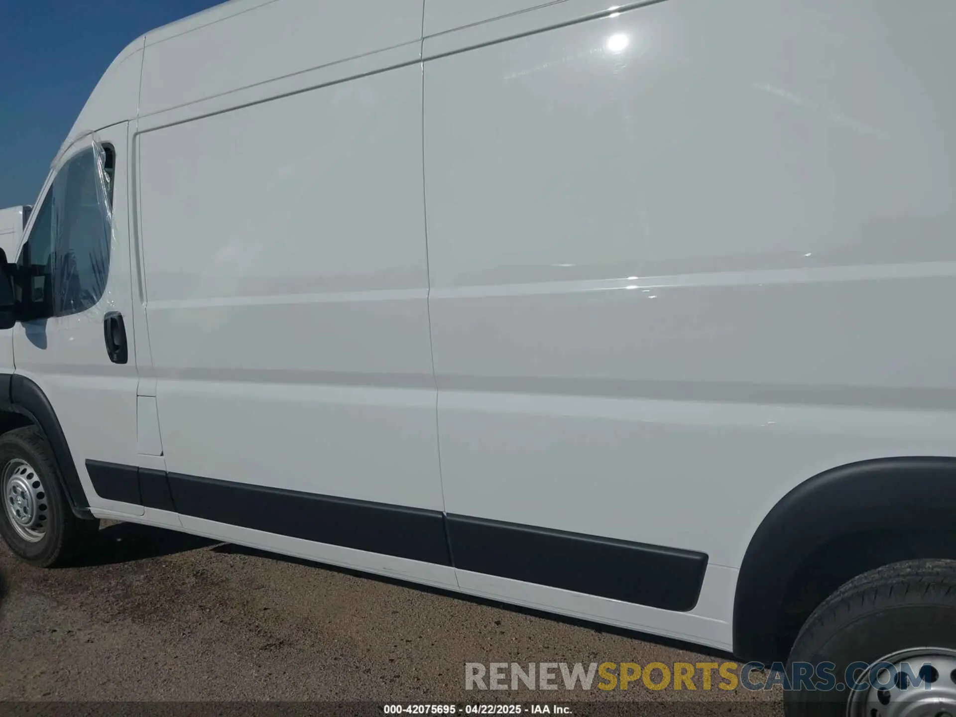 14 fotografías del automóvil dañado 3C6LRVDG1SE512763 RAM PROMASTER 2500 2025