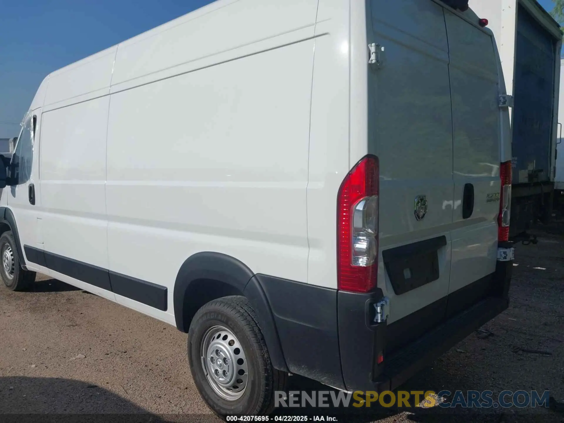 3 fotografías del automóvil dañado 3C6LRVDG1SE512763 RAM PROMASTER 2500 2025