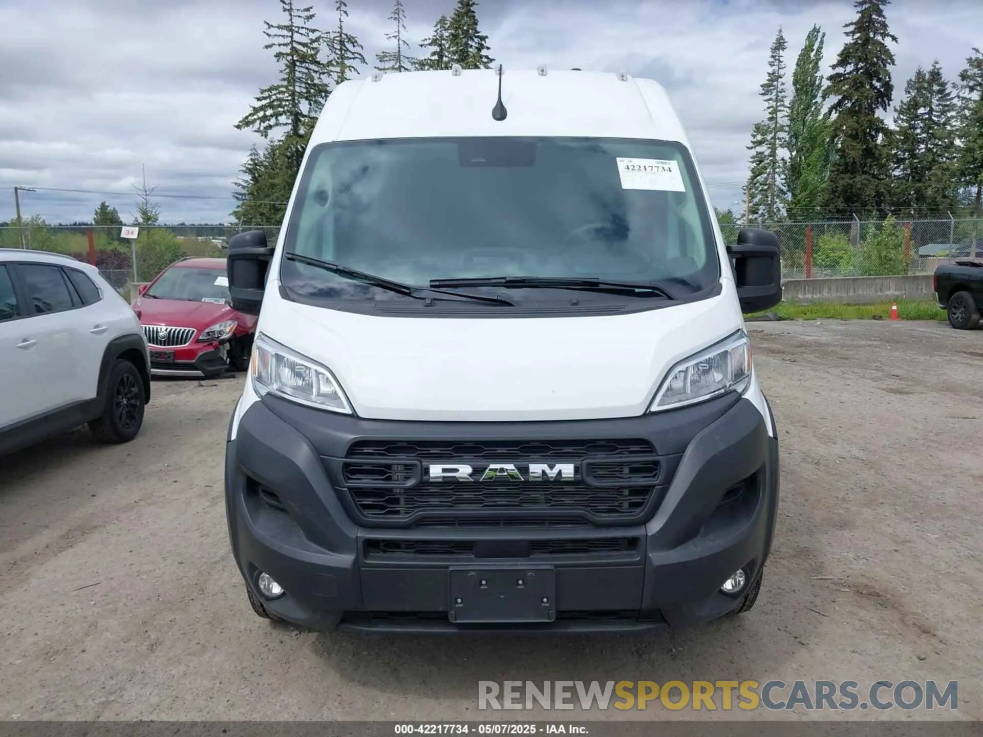 12 fotografías del automóvil dañado 3C6LRVDG5SE519375 RAM PROMASTER 2500 2025